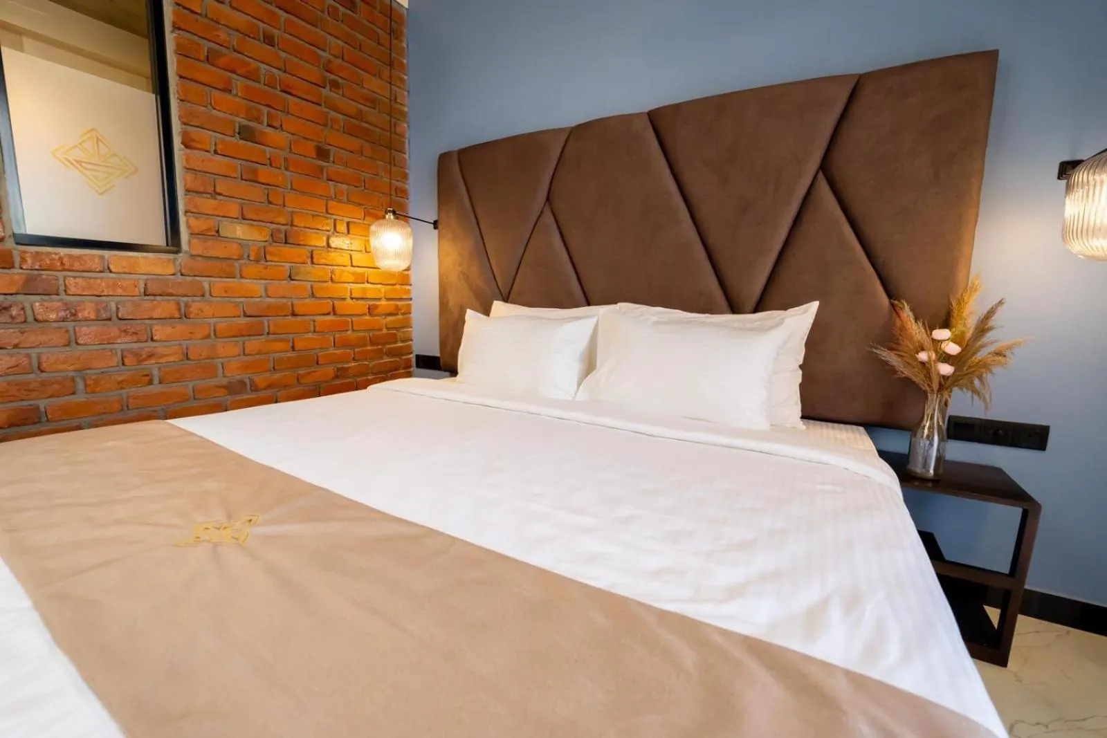Bed in Limeshine - Airport Transit Hotels & Residences