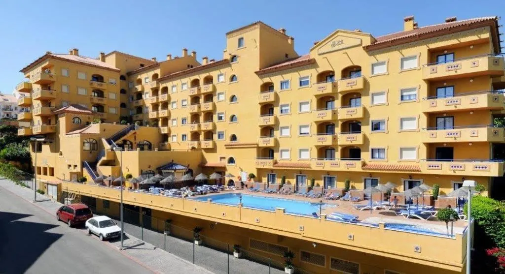 Property building in Hotel ViveMar