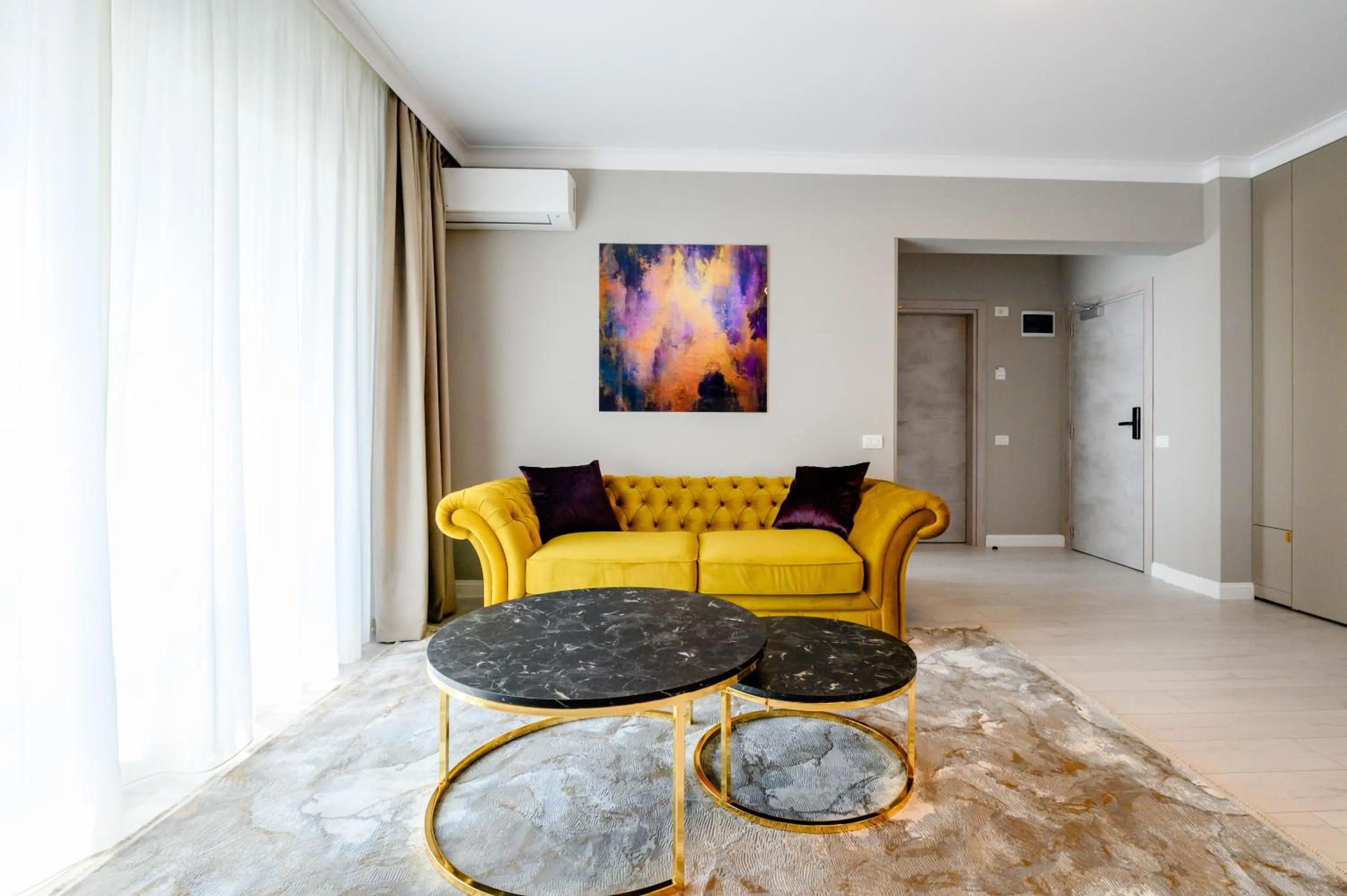 Living room in Elitte Inn & Suites