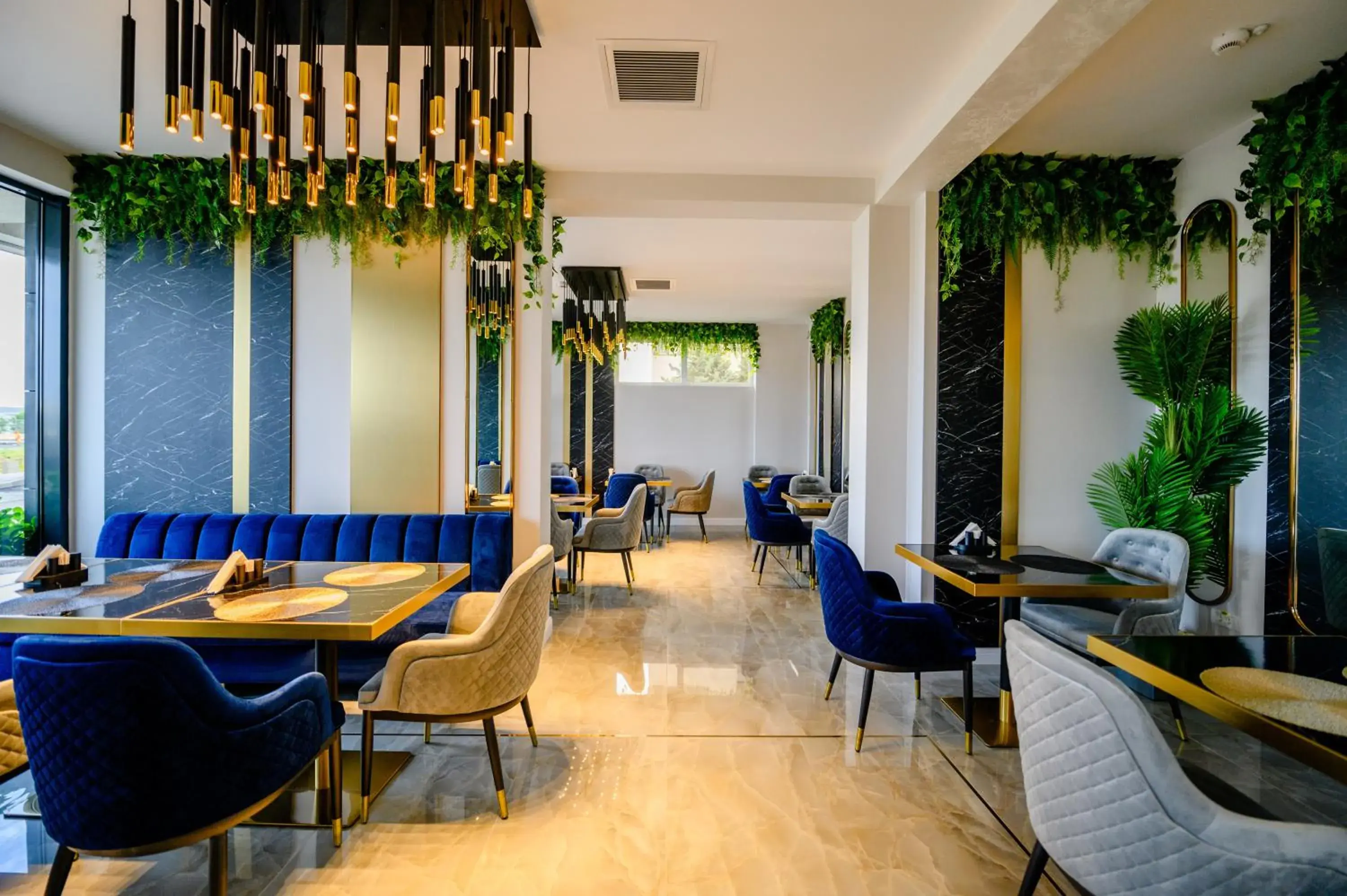 Restaurant/places to eat in Elitte Inn & Suites Restaurant/places to eat in Elitte Inn & Suites