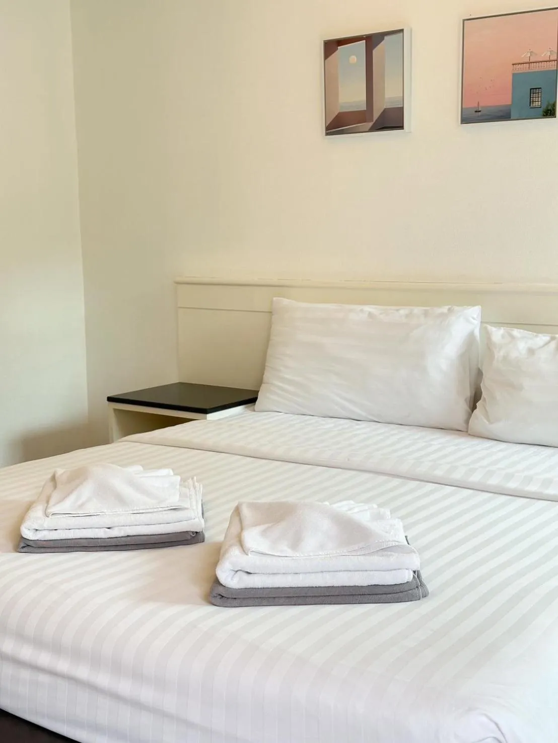 Bed in 75/2 Resident