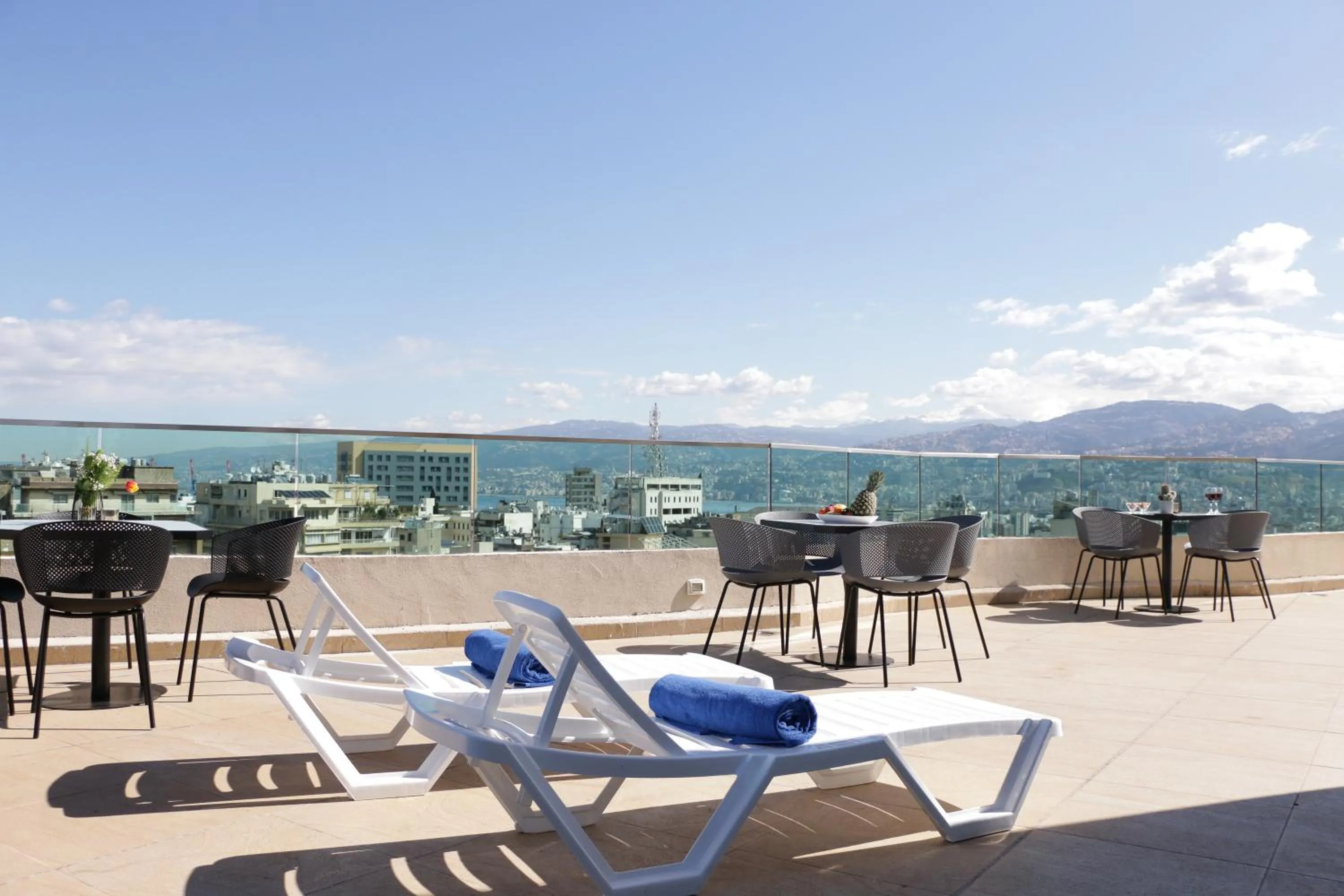 Swimming pool in Tilia Hotel Beirut