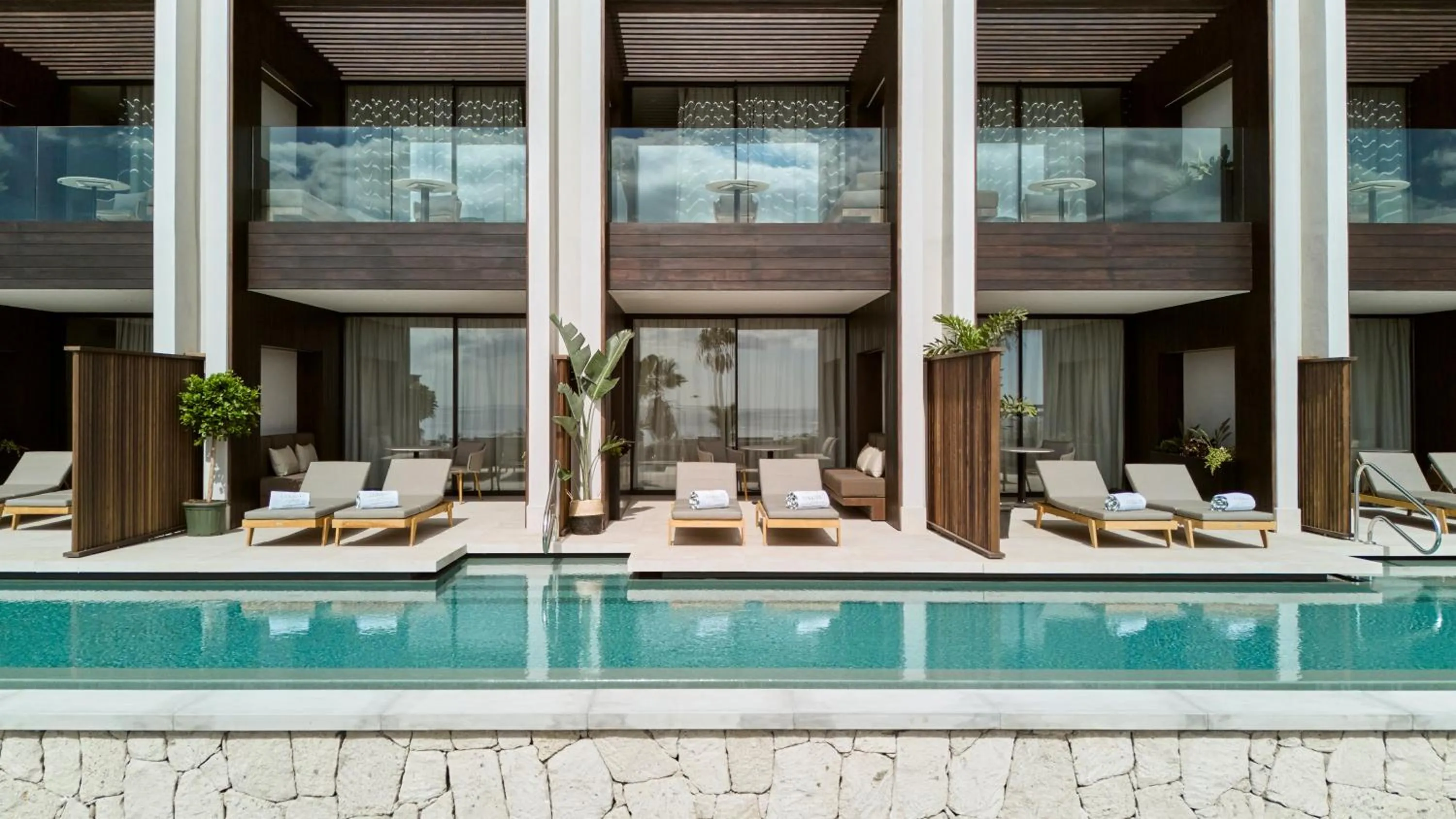 Swimming pool in Royal Hideaway Corales Villas