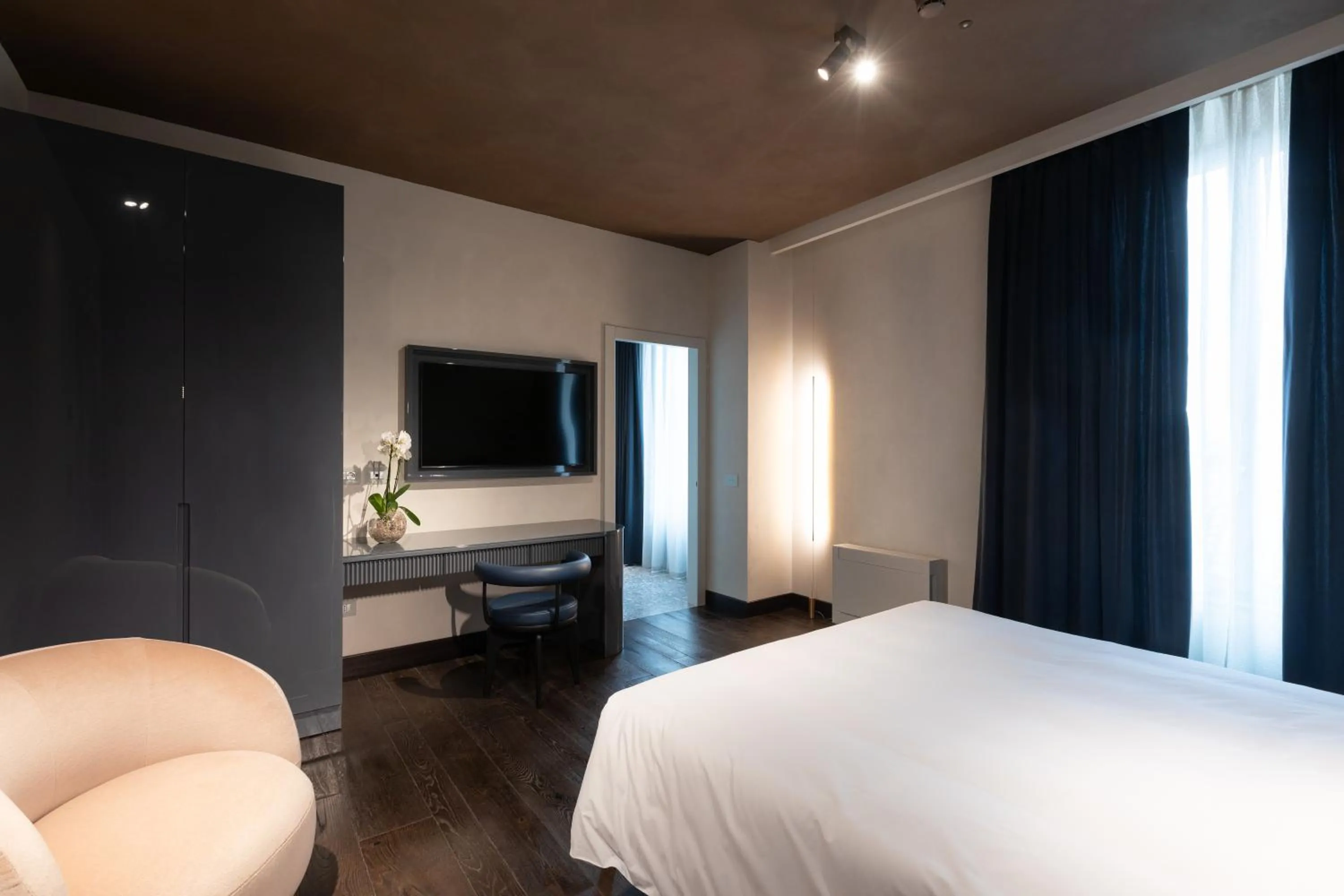 TV and multimedia, Bed in Palazzo Utini