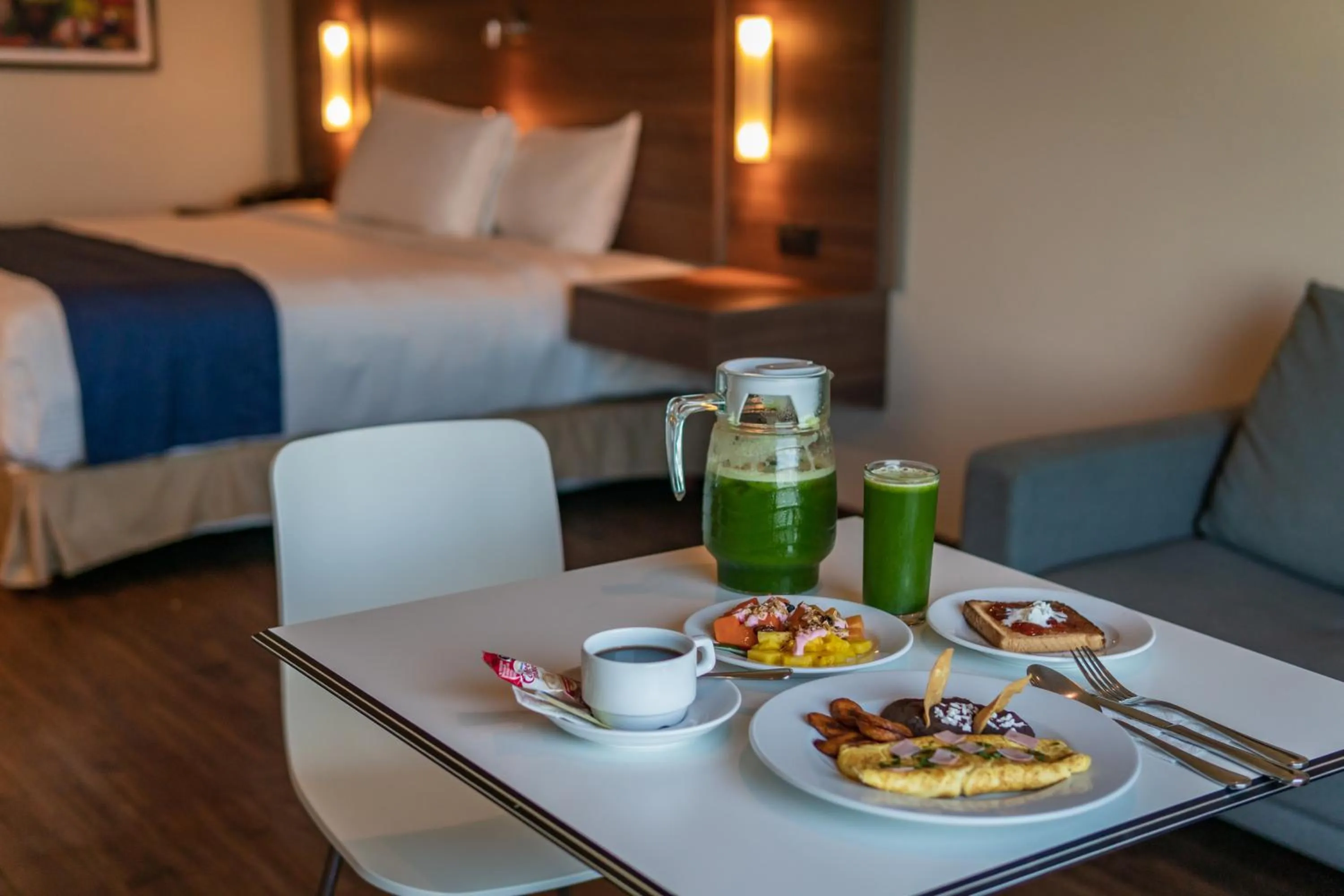 Breakfast, Bed in La Venta Inn Ciudad del Carmen