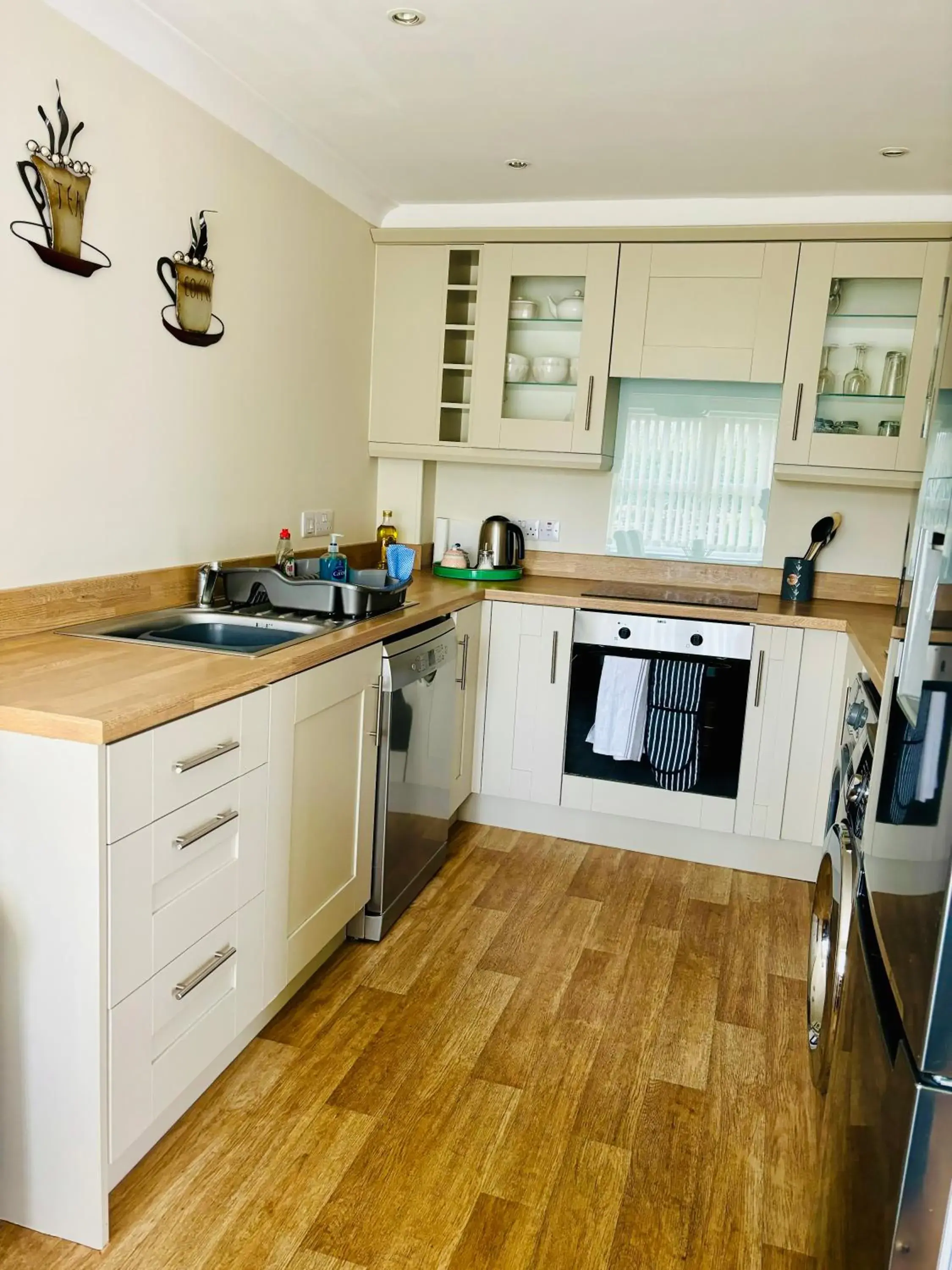 Two-Bedroom House in The Boatside Inn Two-Bedroom House in The Boatside Inn