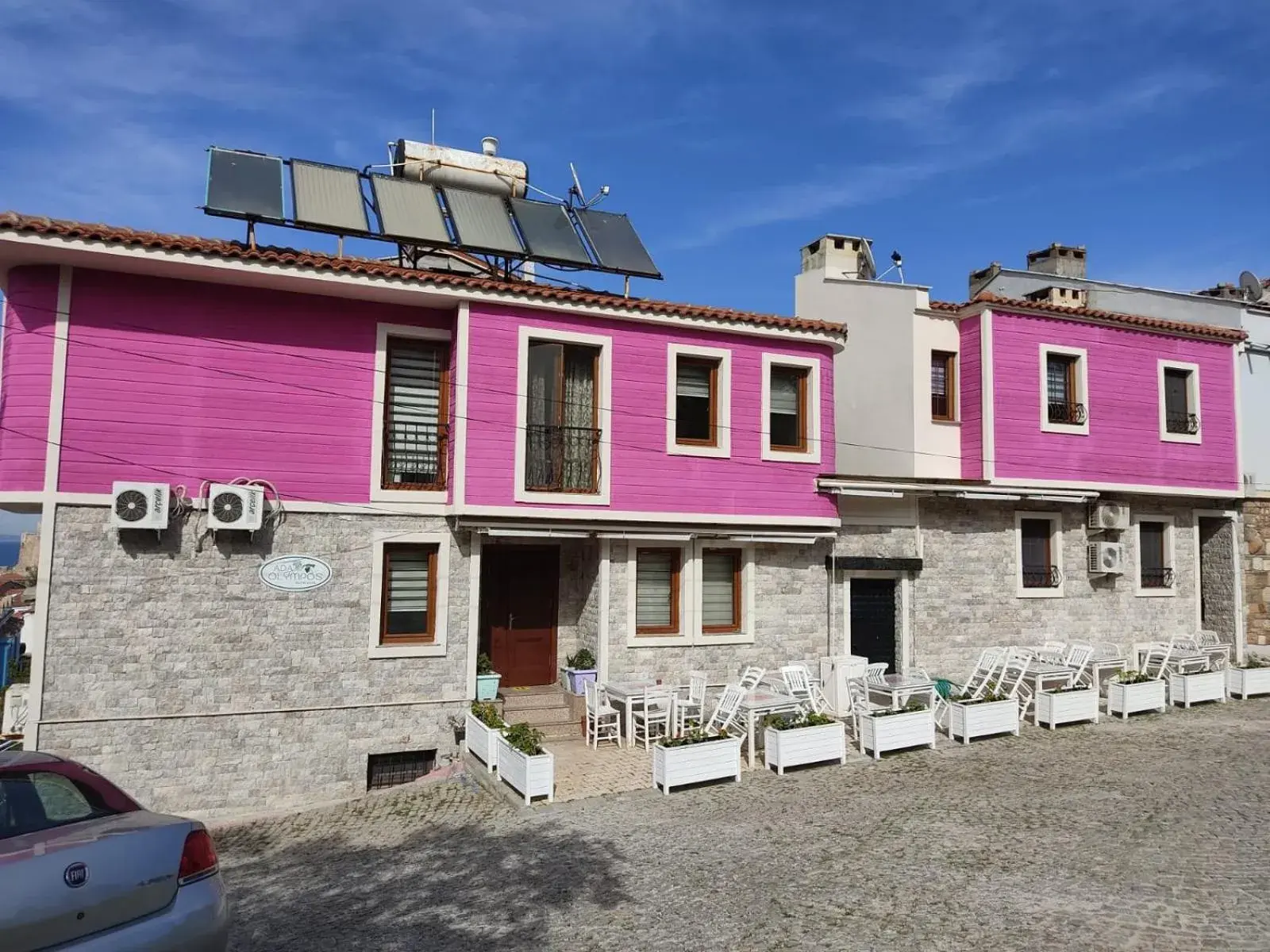 Property building in Ada Olympos Otel Property building in Ada Olympos Otel