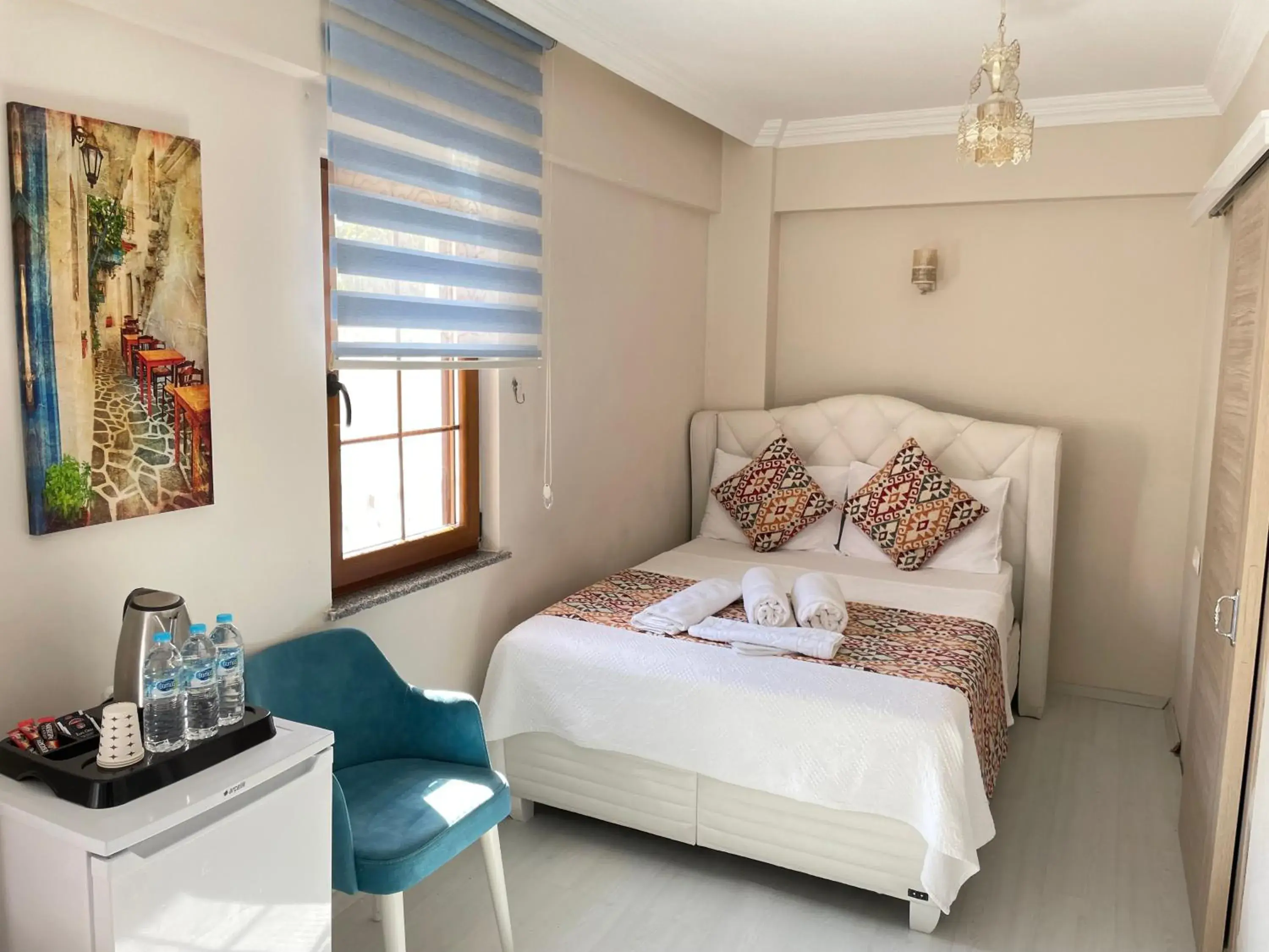 Photo of the whole room, Bed in Ada Olympos Otel Photo of the whole room, Bed in Ada Olympos Otel