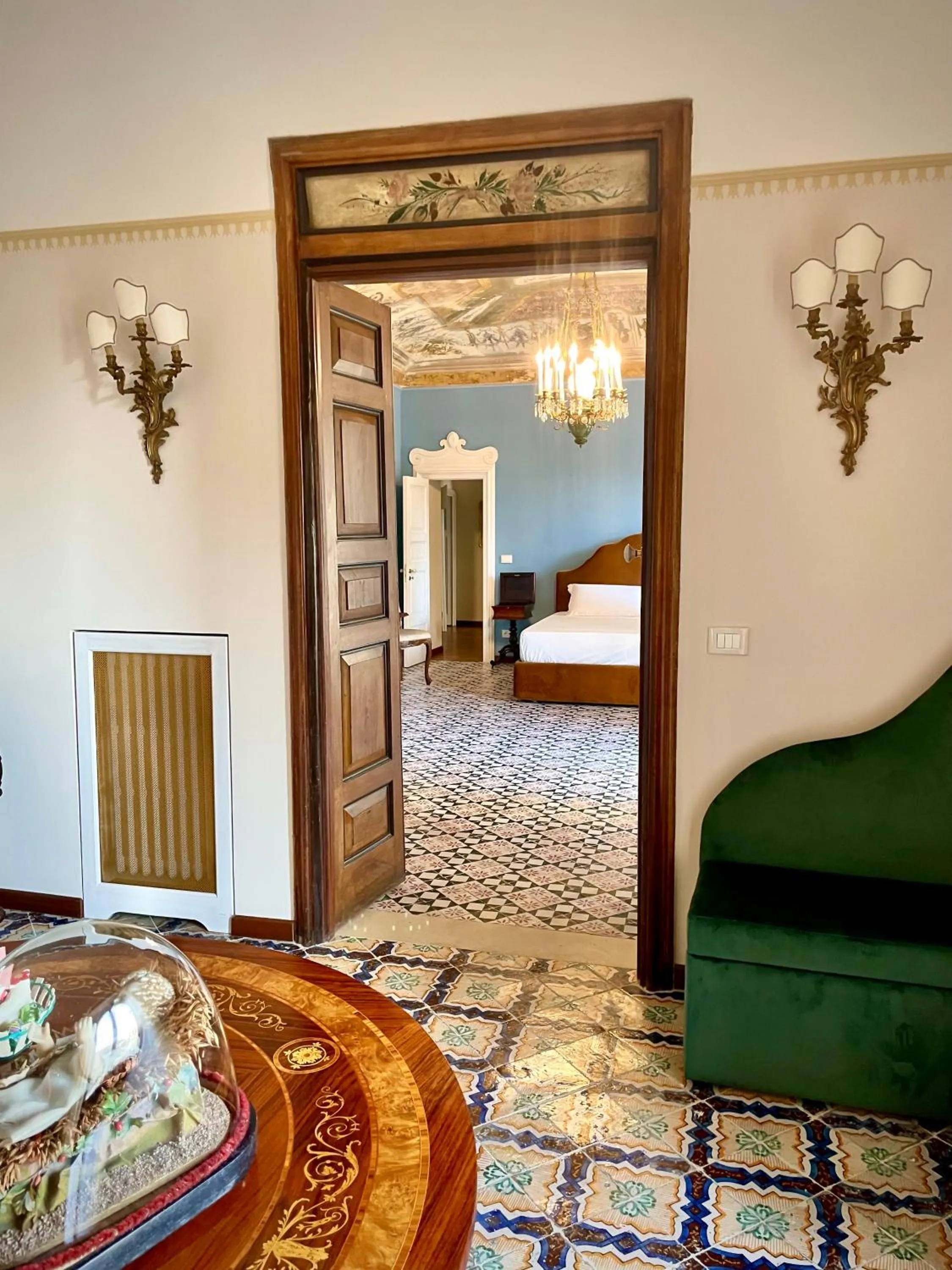 Photo of the whole room, Bed in Dimora del Duomo