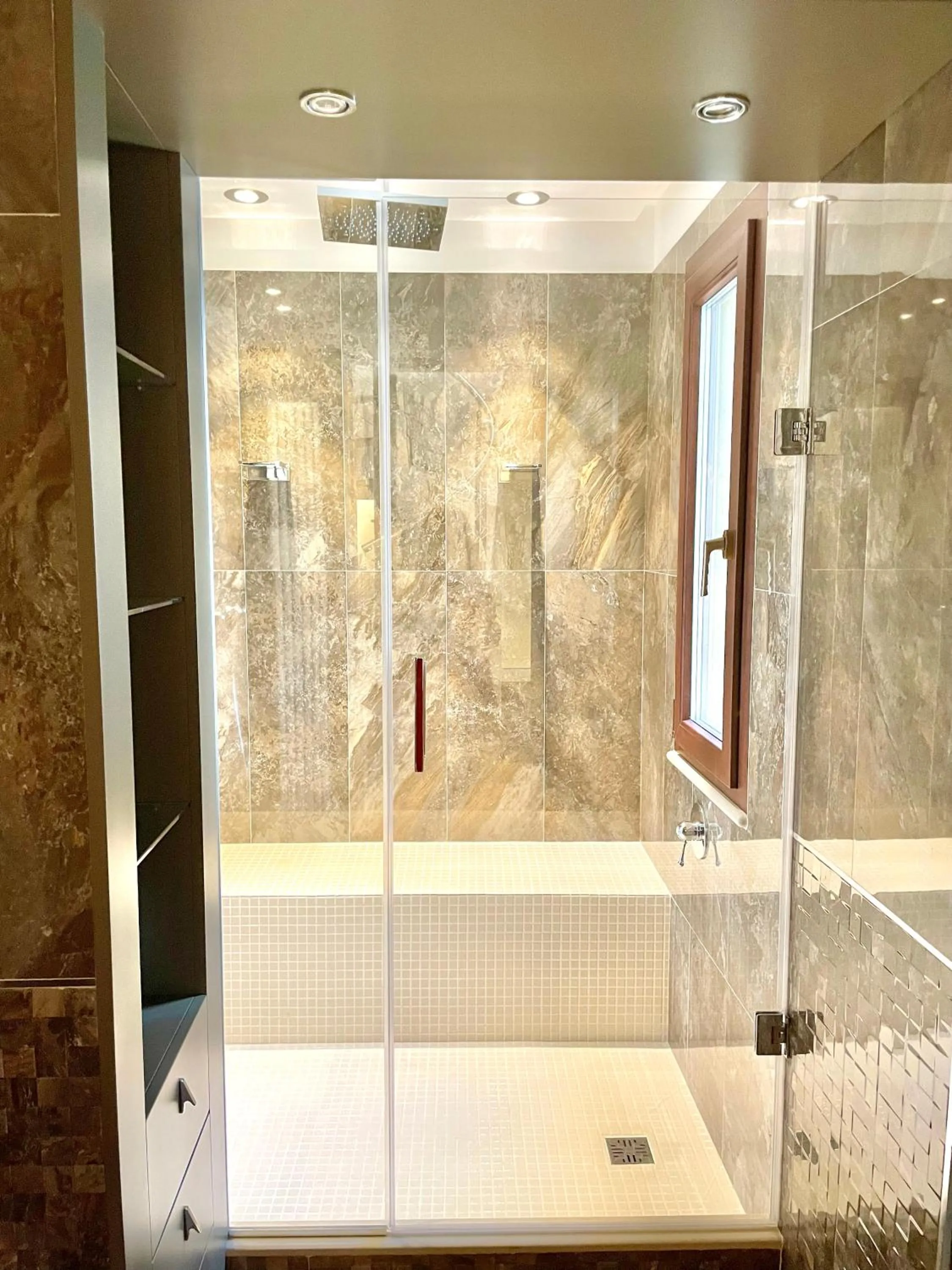 Shower in Dimora del Duomo