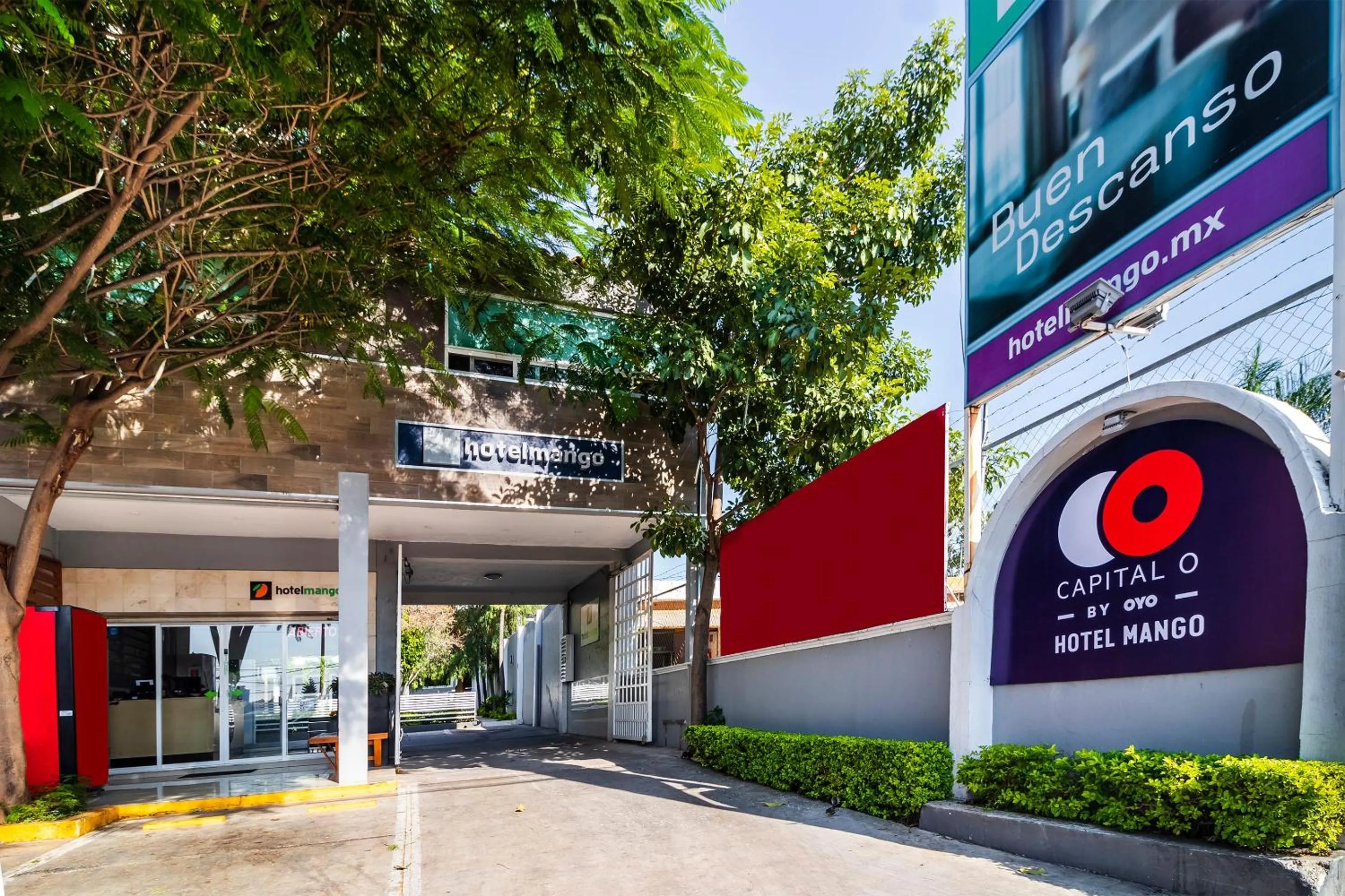 Facade/entrance in Collection O Hotel Mango,Six Flags Hurricane Harbor Oaxtepec