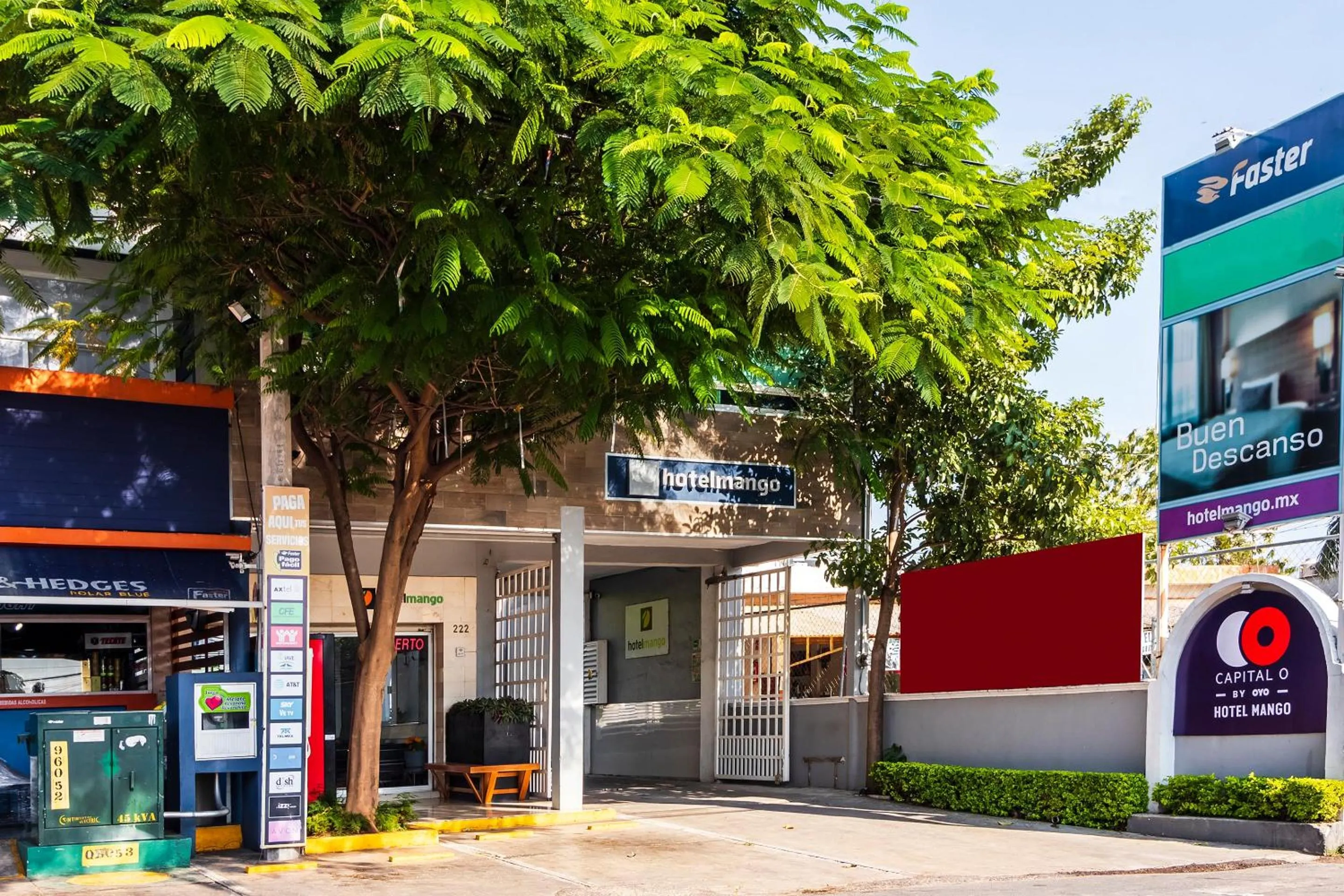 Facade/entrance in Collection O Hotel Mango,Six Flags Hurricane Harbor Oaxtepec