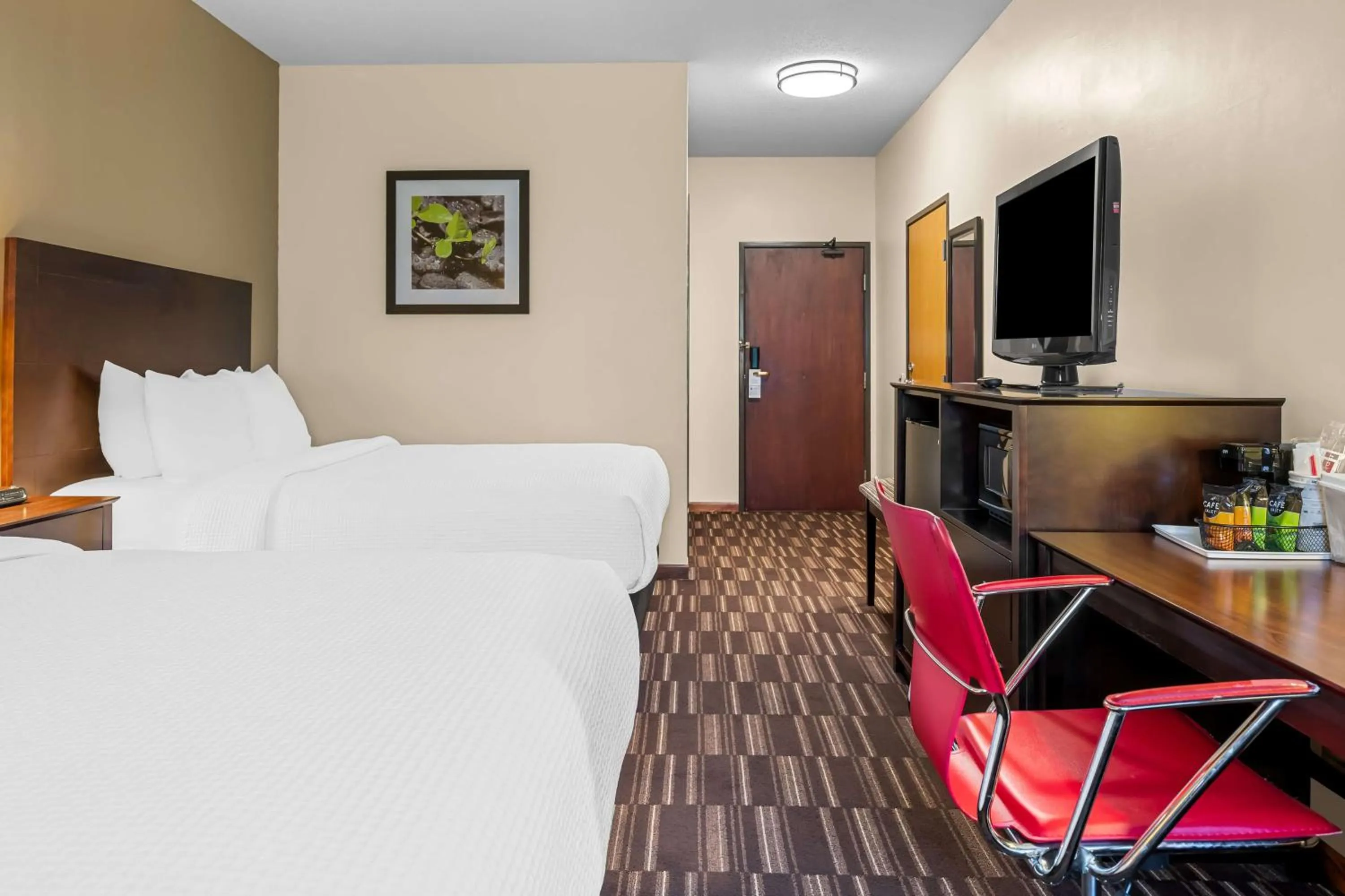 Bedroom, Bed in Best Western University Inn