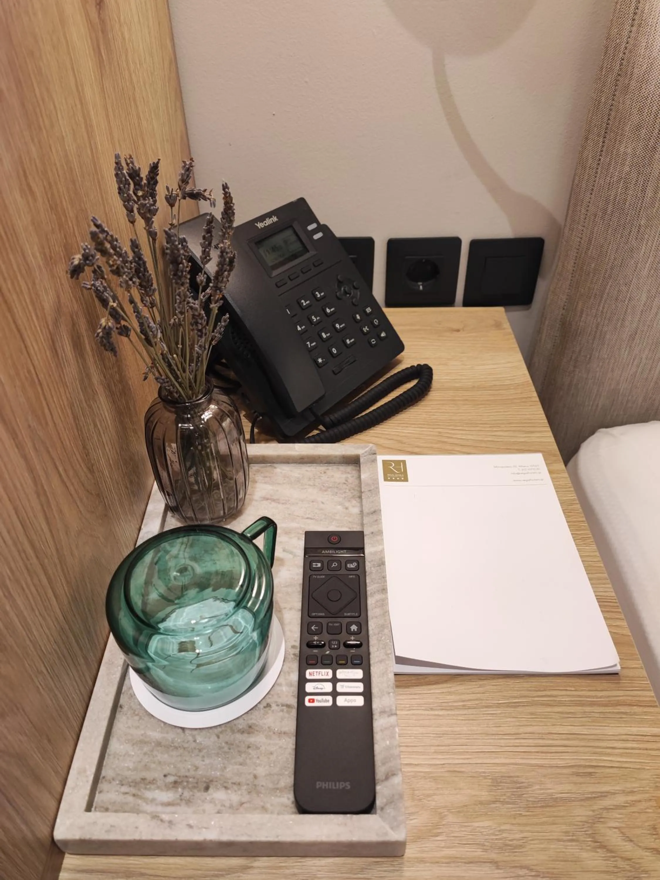 Regal Hotel Mitropoleos