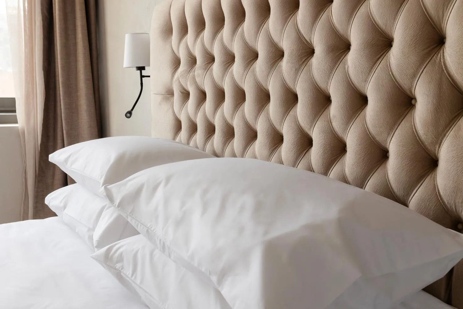 Bed in Regal Hotel Mitropoleos