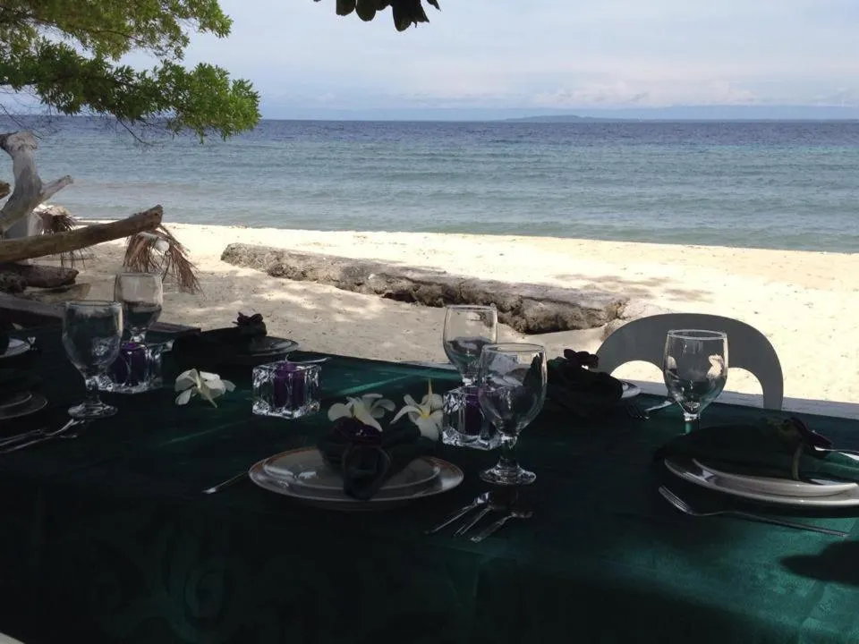 Restaurant/places to eat in Liwayway sa Bohol Pamilacan Resort