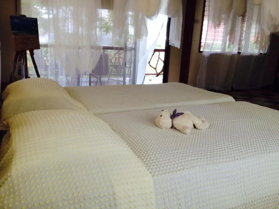 Bedroom, Bed in Liwayway sa Bohol Pamilacan Resort