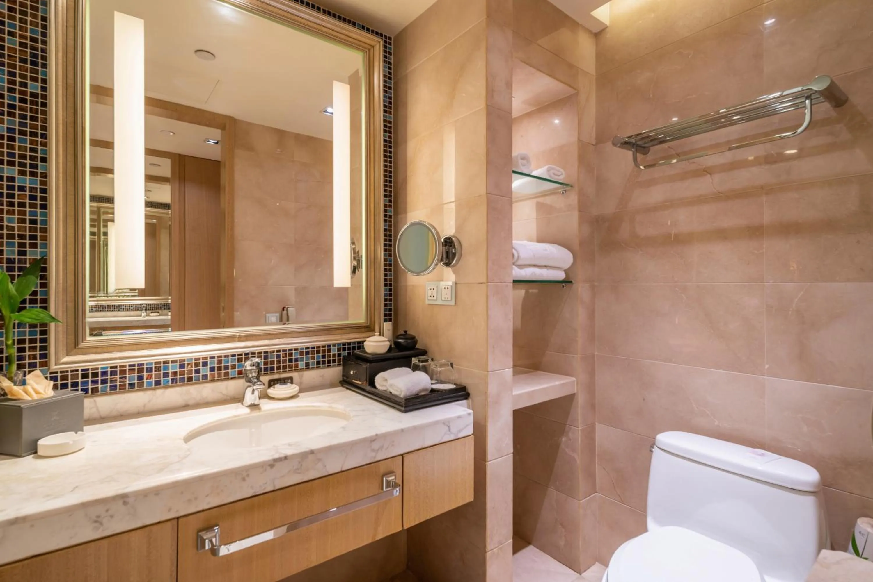 Property building in C&D Hotel Quanzhou