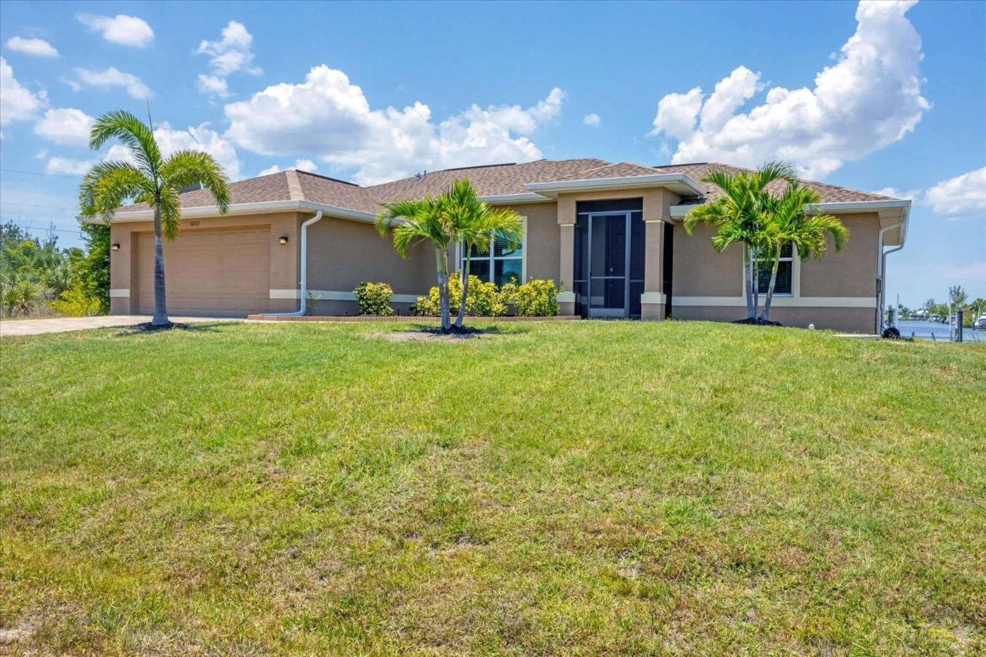 Property building in 10333 Monticello Dr