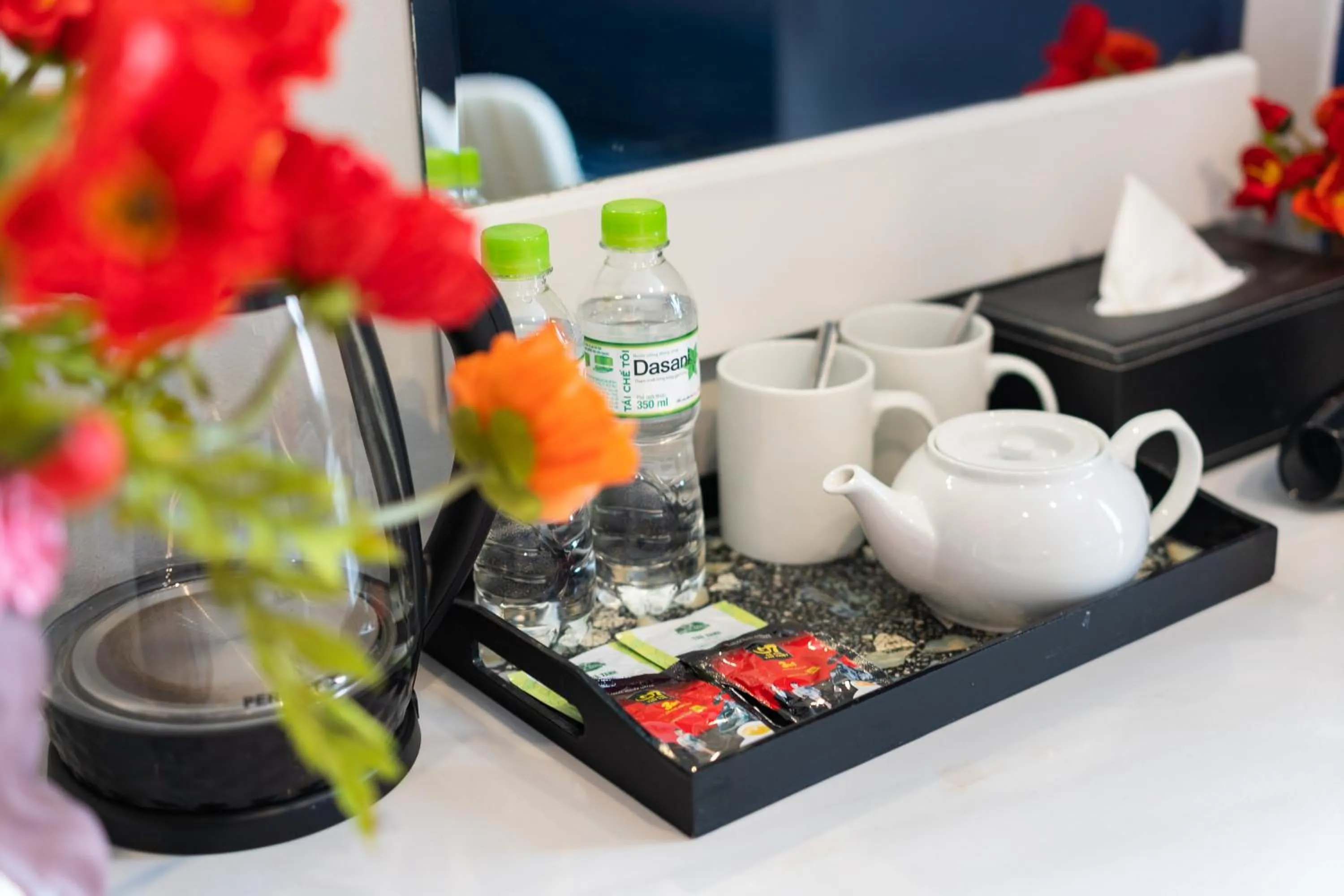 Coffee/tea facilities in Nicecy NganHa Hotel