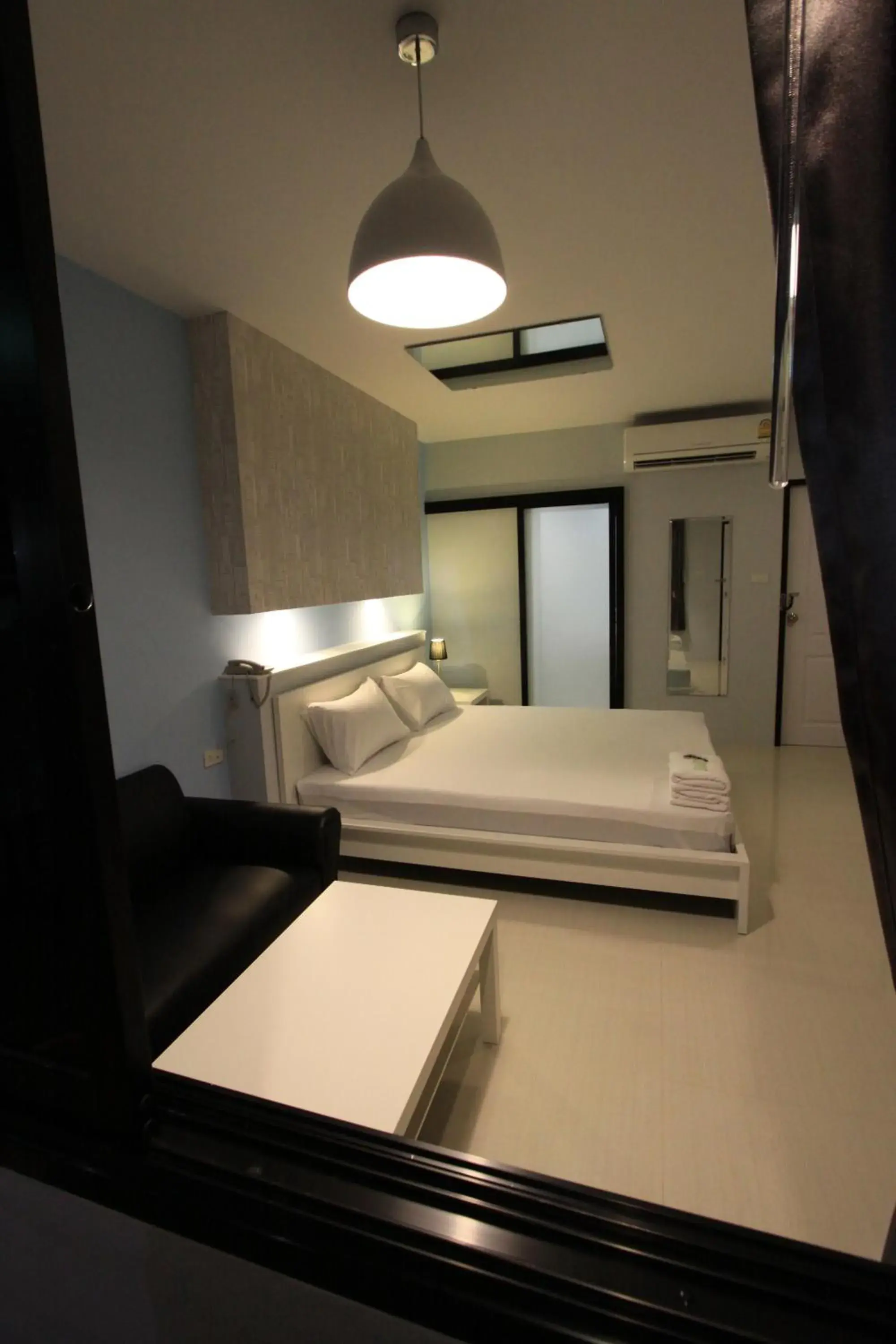 Photo of the whole room, Bed in Eazy Motel B.a.n.g.n.a Photo of the whole room, Bed in Eazy Motel B.a.n.g.n.a