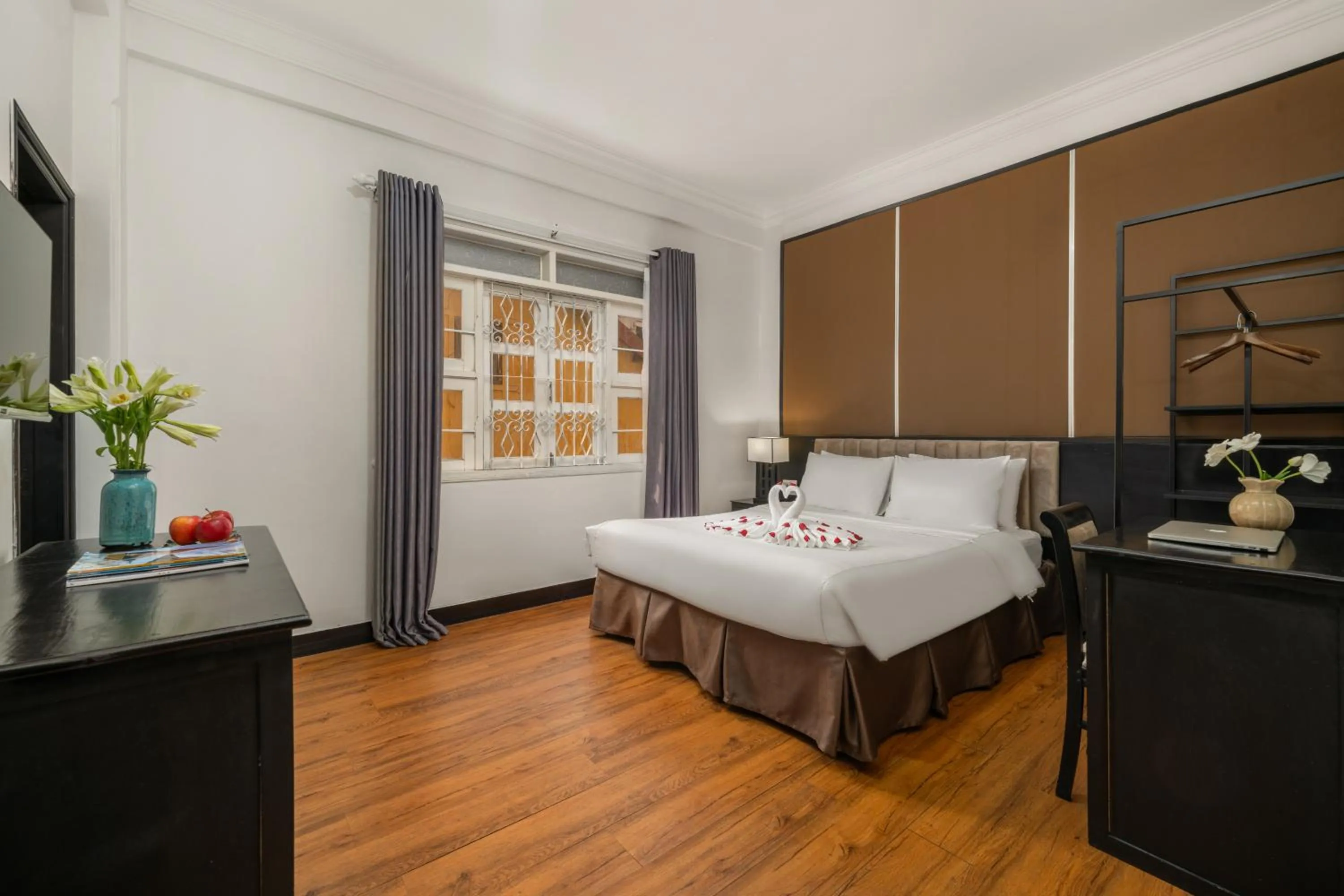 Photo of the whole room, Bed in KLY Boutique Hotel Hue