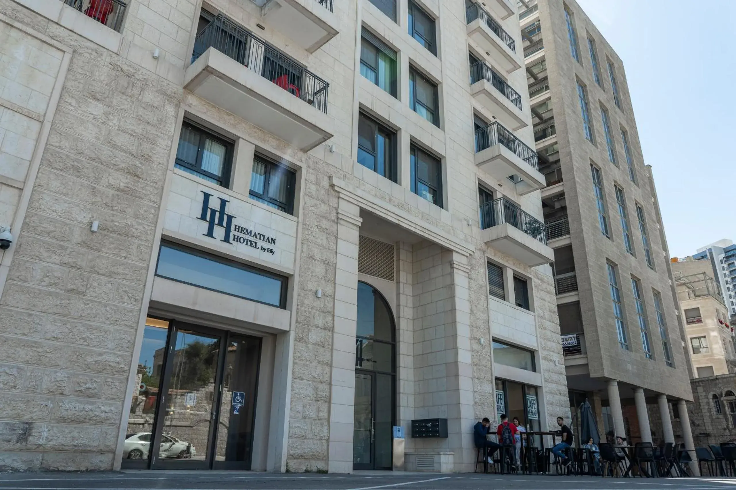 Property building in Hematian Hotel by Effy Property building in Hematian Hotel by Effy