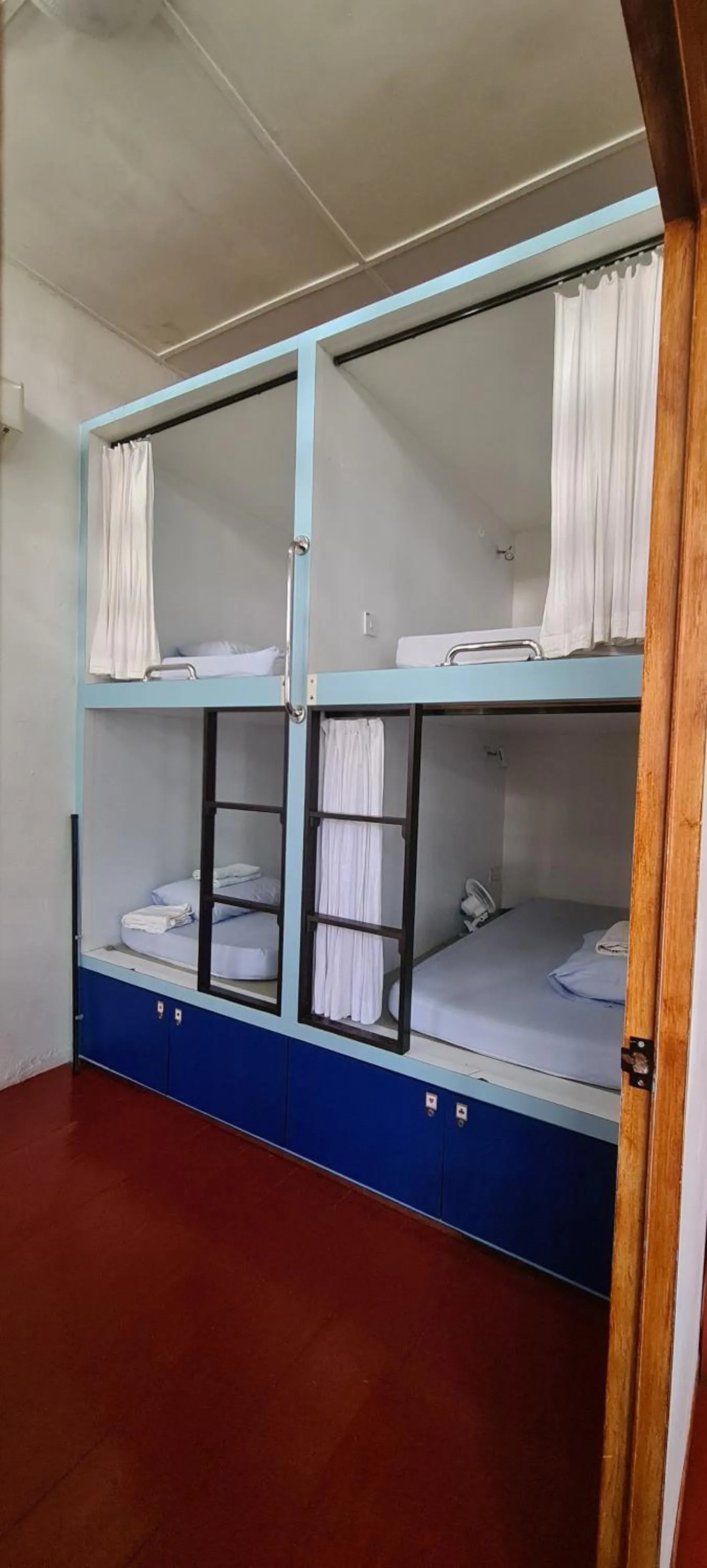 Bed in Sojourn Beds & Cafe