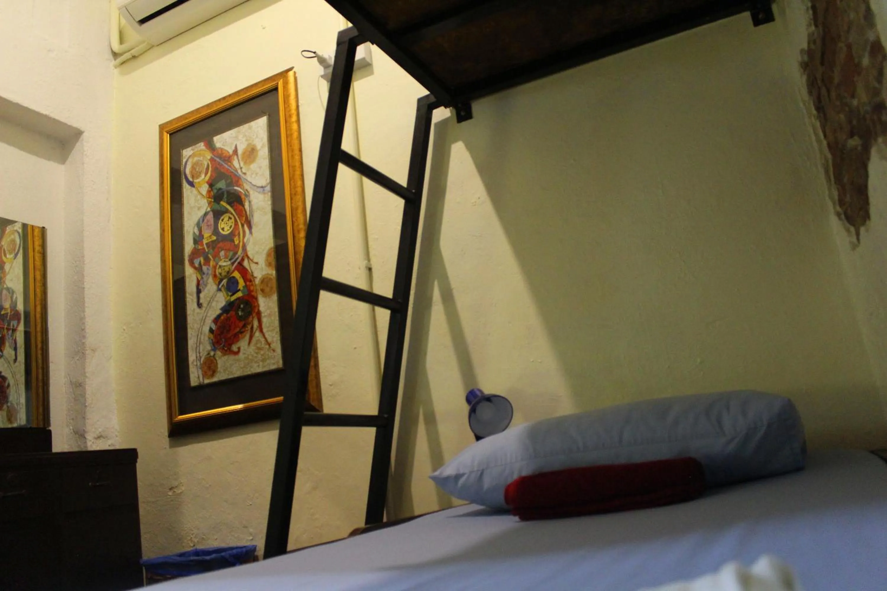 Bed in Sojourn Beds & Cafe