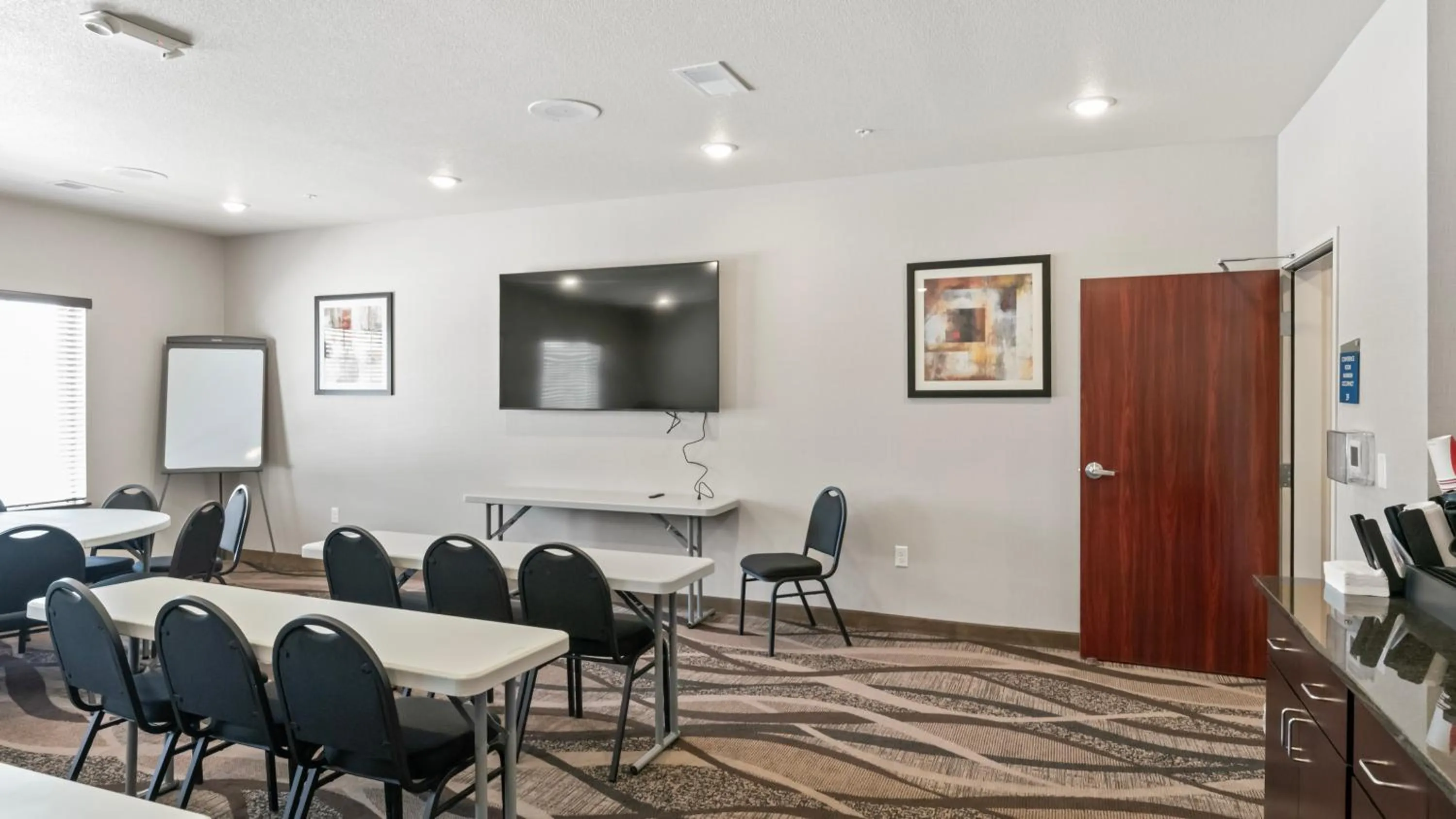 Meeting/conference room in Cobblestone Inn & Suites - Julesburg