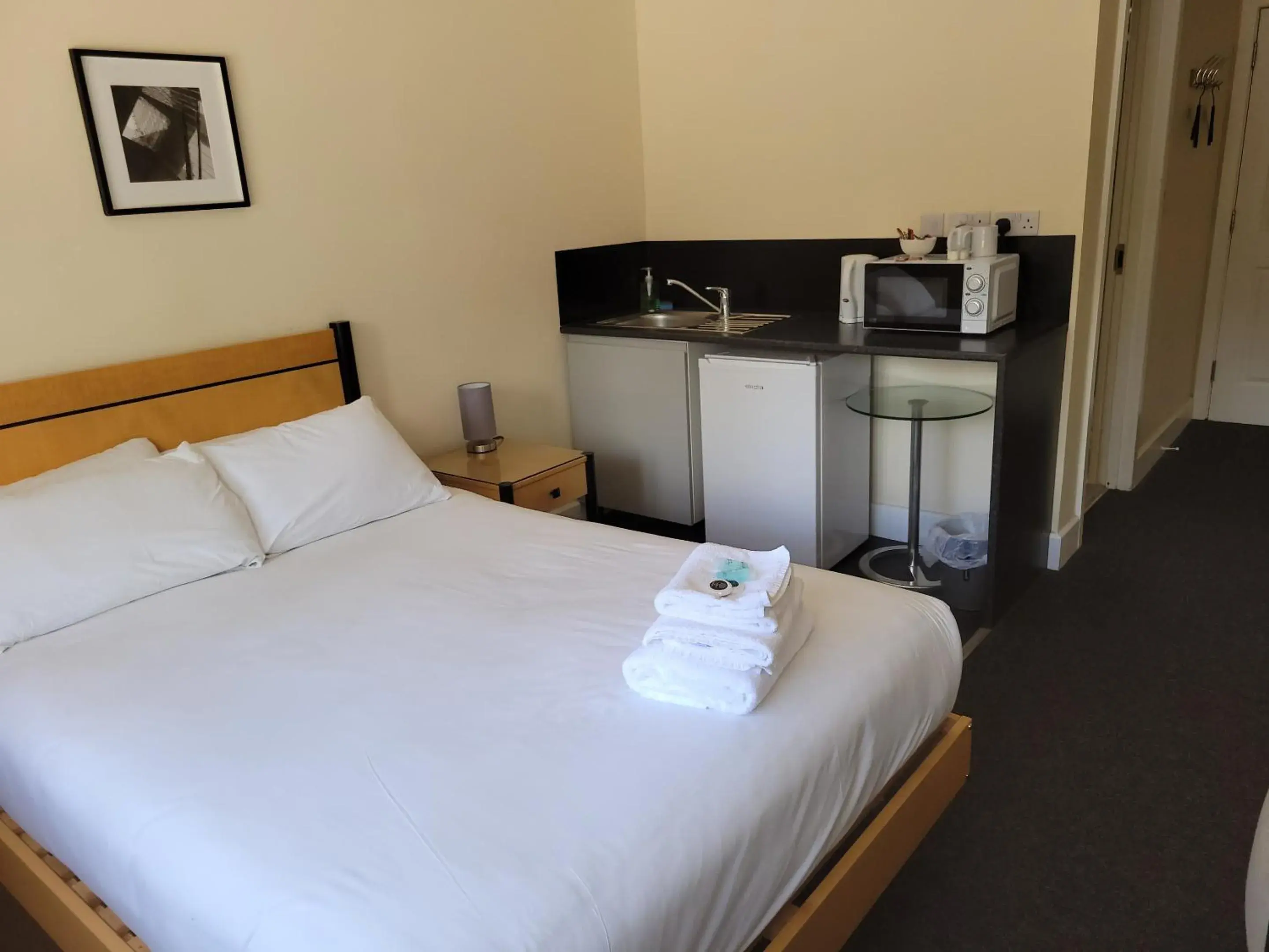 En-suite Double Room - single occupancy in Nysdill Accommodation En-suite Double Room - single occupancy in Nysdill Accommodation