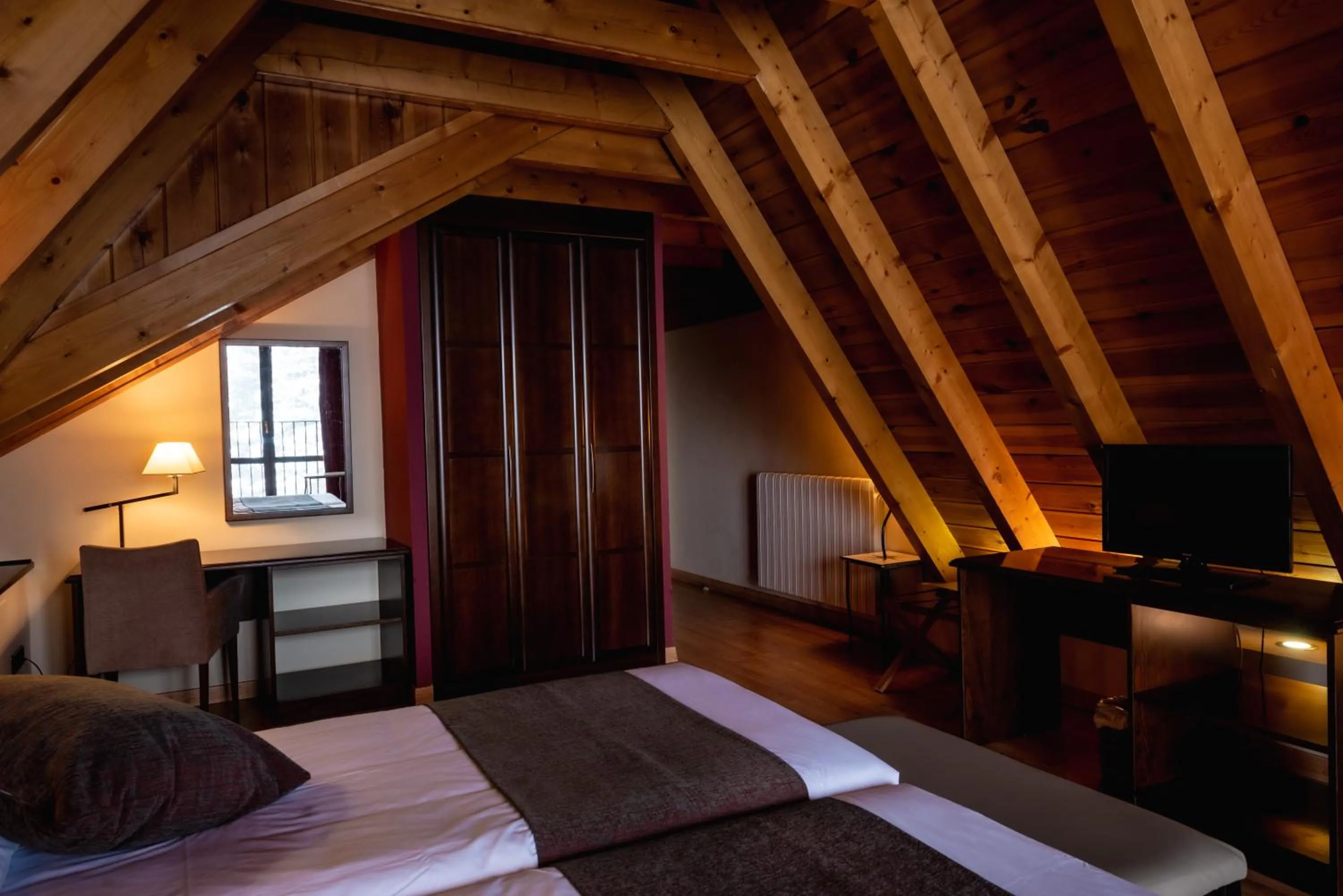 Photo of the whole room, Bed in Hotel Valle De Izas