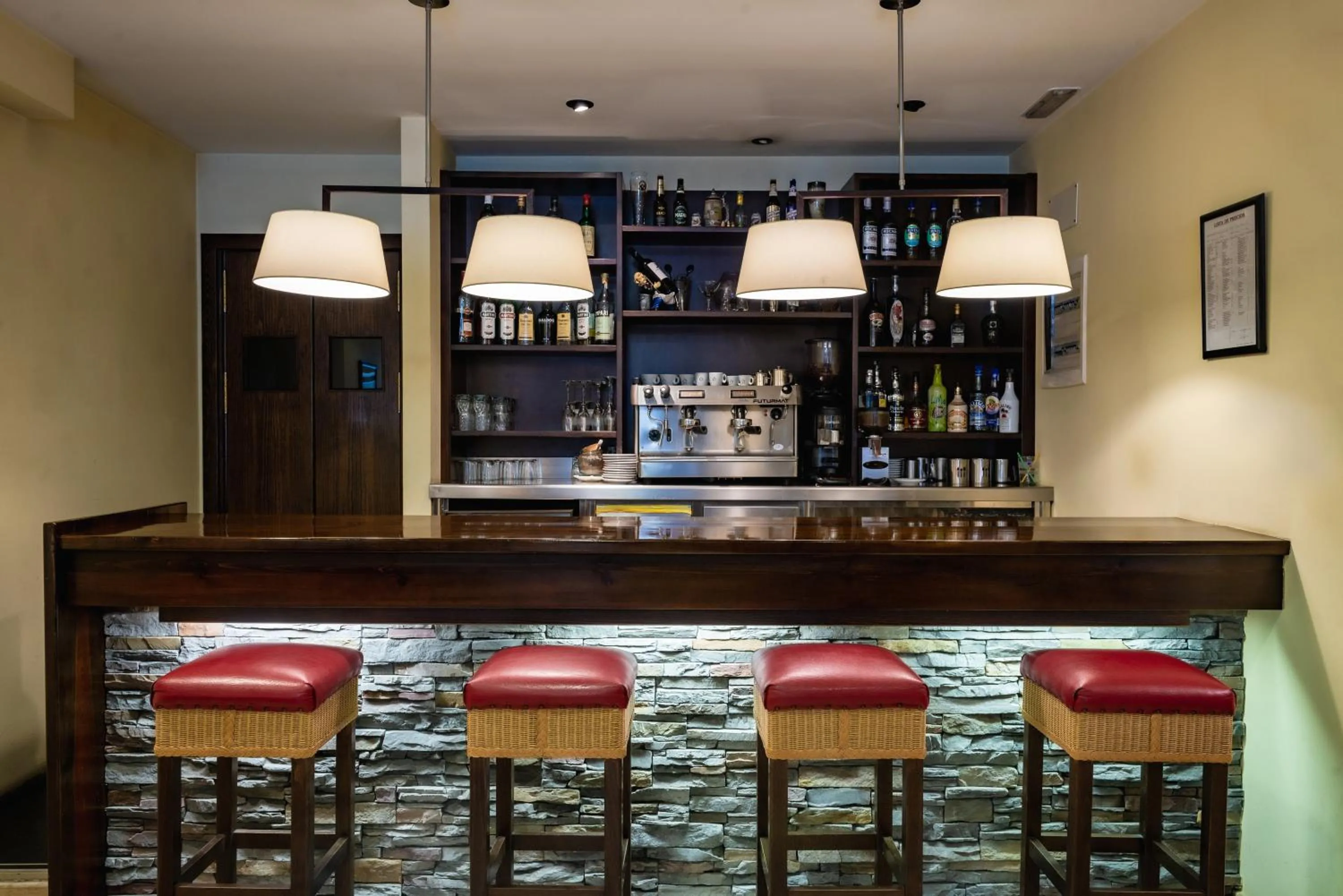 Lounge or bar in Hotel Valle De Izas