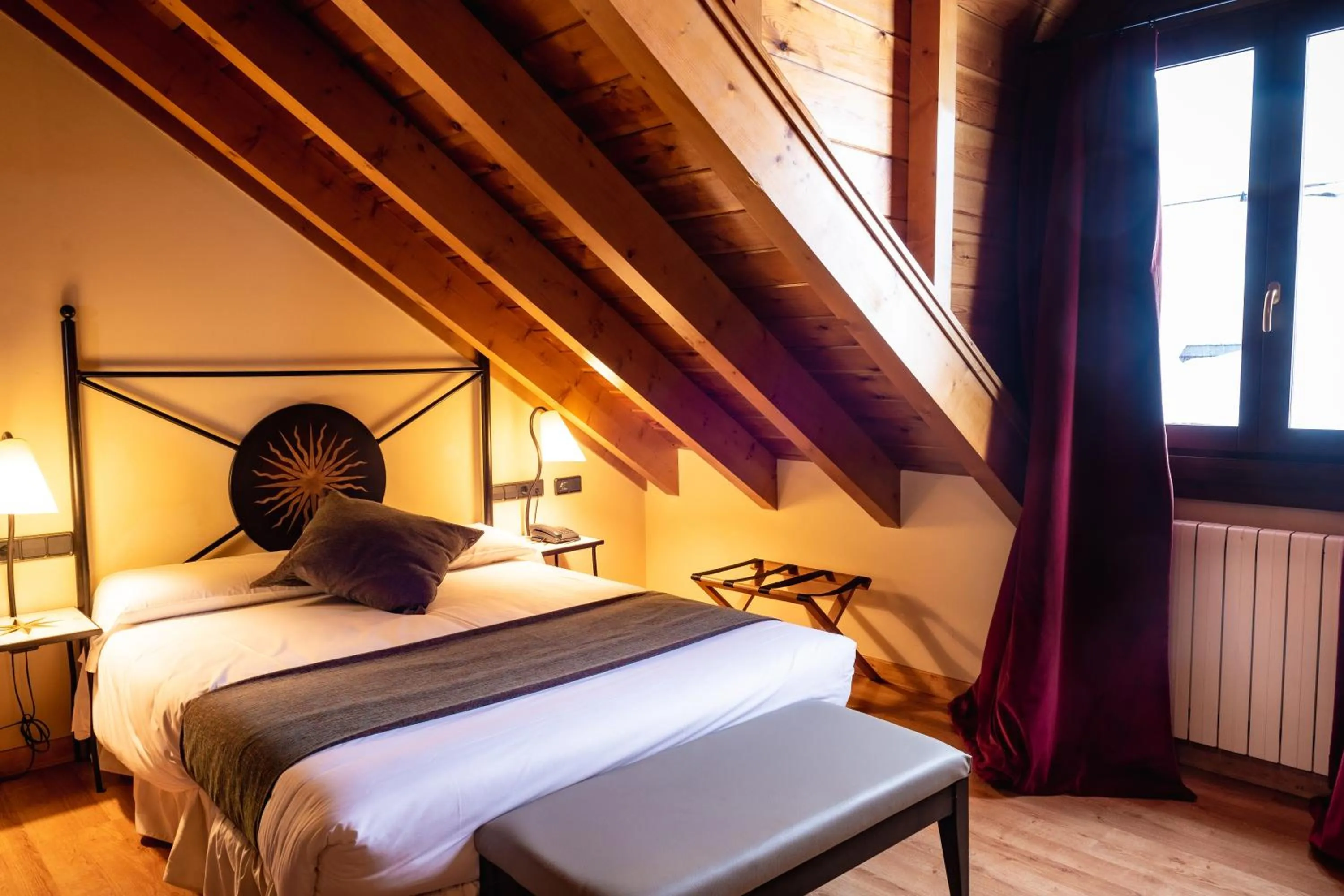 Photo of the whole room, Bed in Hotel Valle De Izas