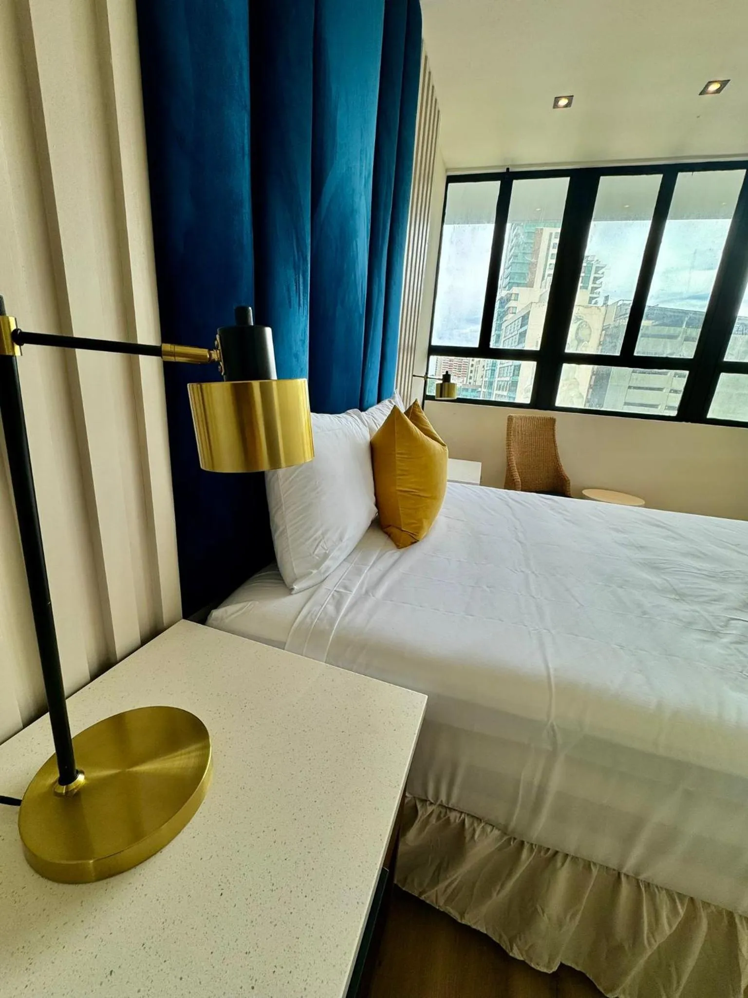 Bed in Metro Art Hotel