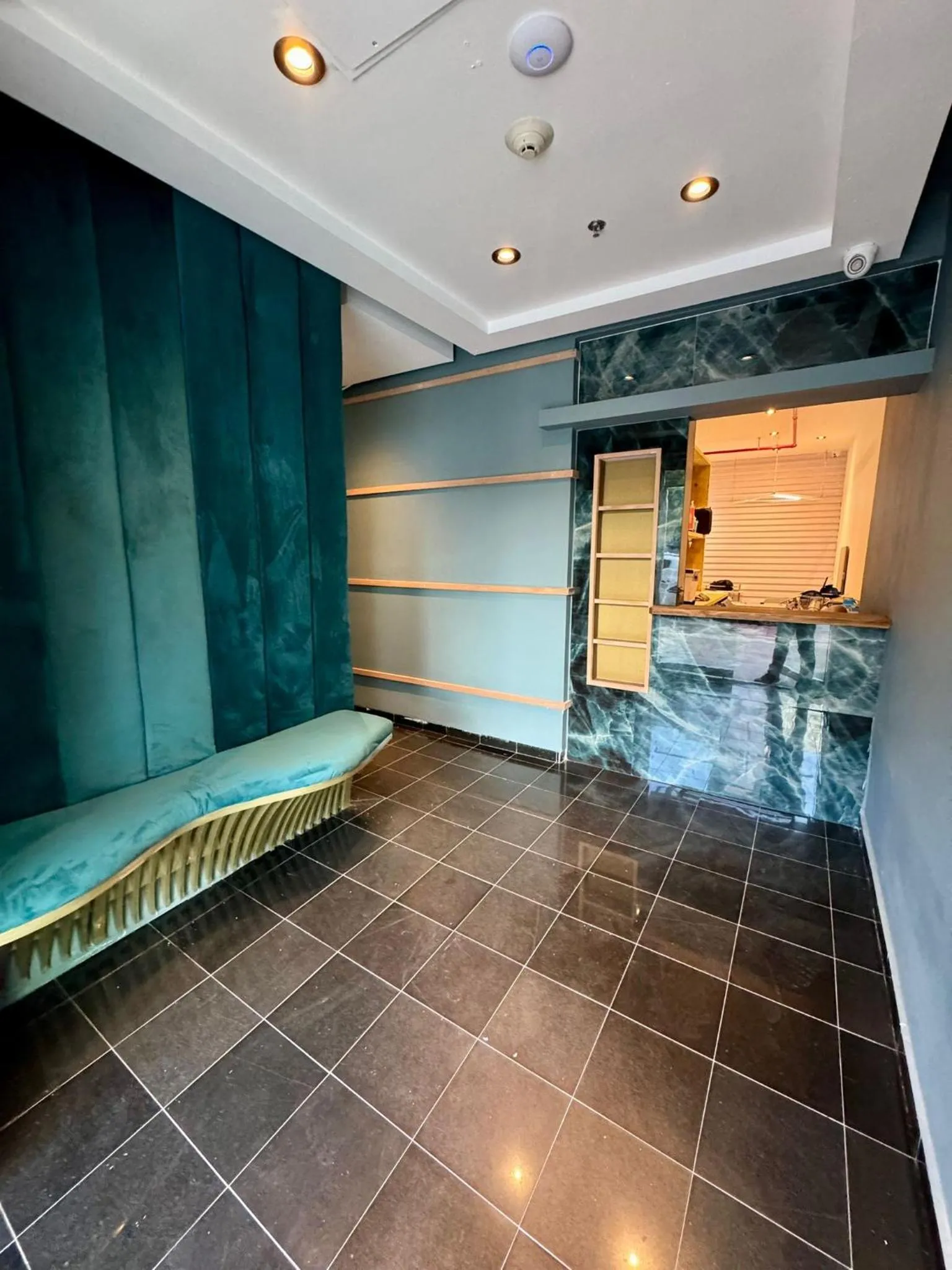 Lobby or reception in Metro Art Hotel