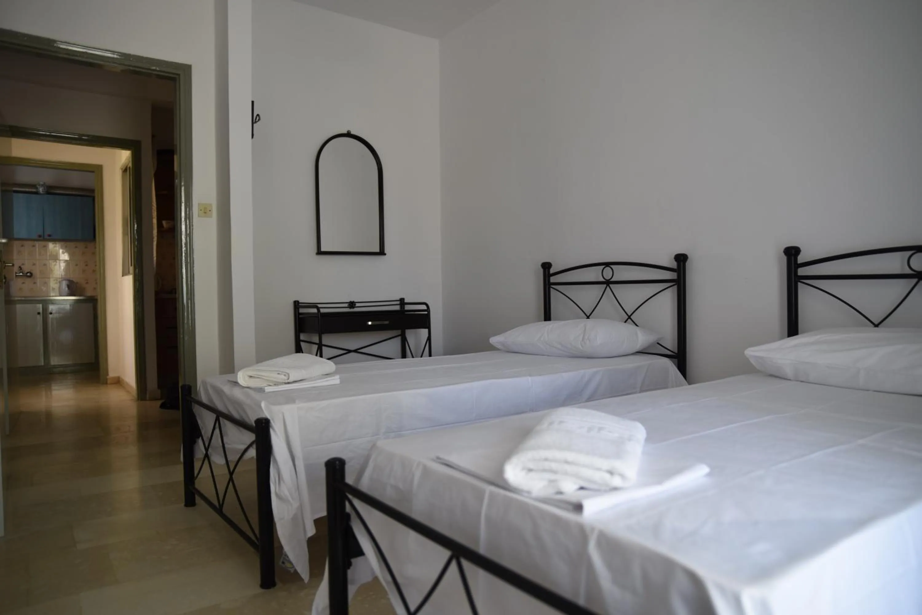 Kavos Central Gardens