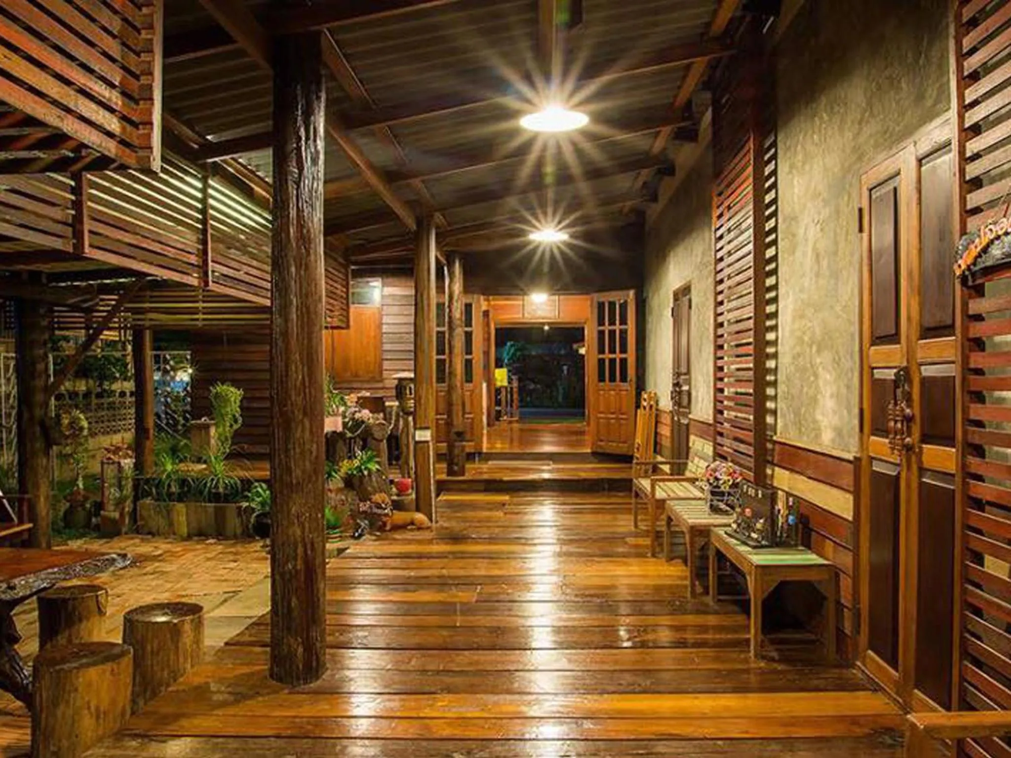 Photo of the whole room in BaanChompooAmphawa