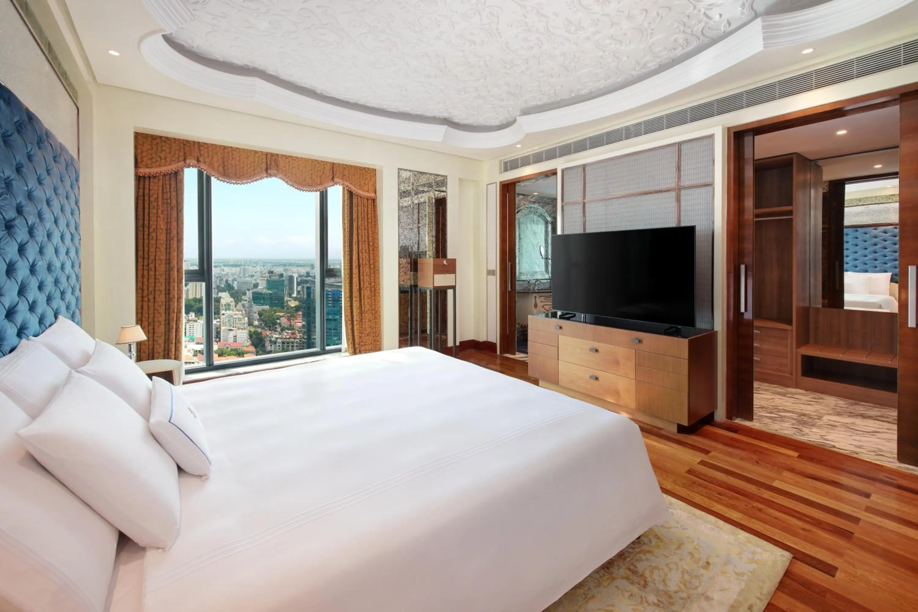 Bed in The Reverie Saigon