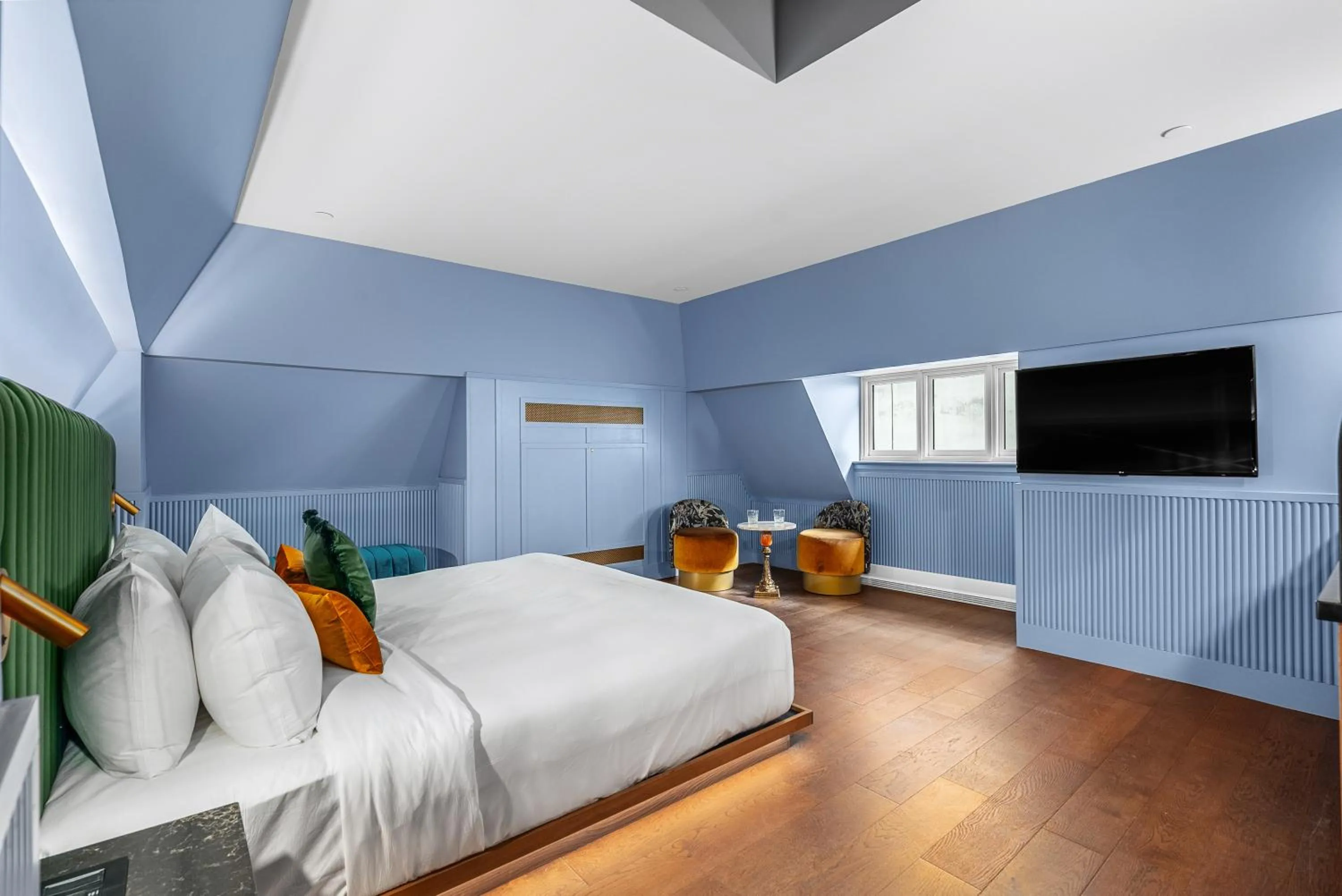 Photo of the whole room, Bed in Hôtel Maurice
