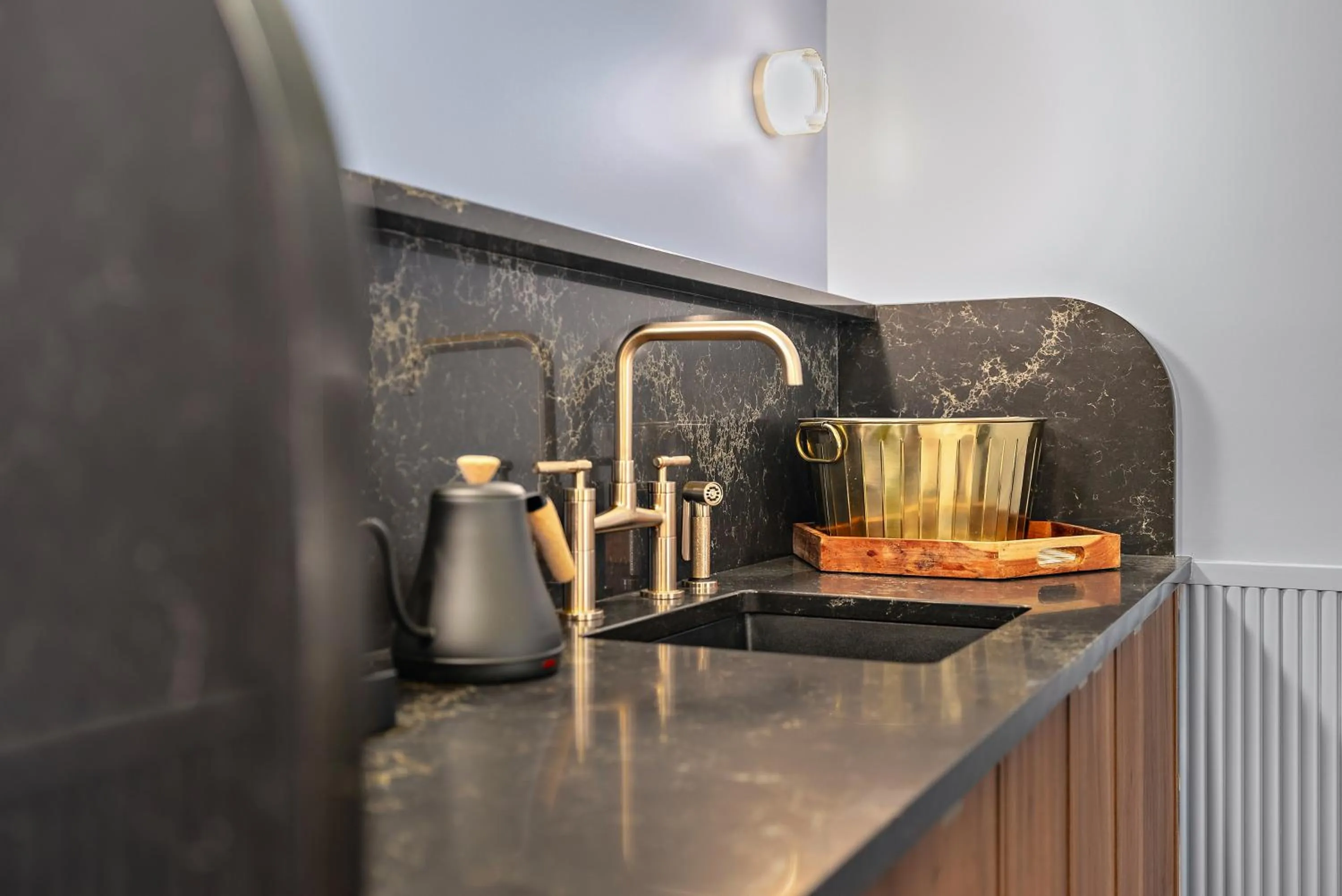 Coffee/tea facilities in Hôtel Maurice