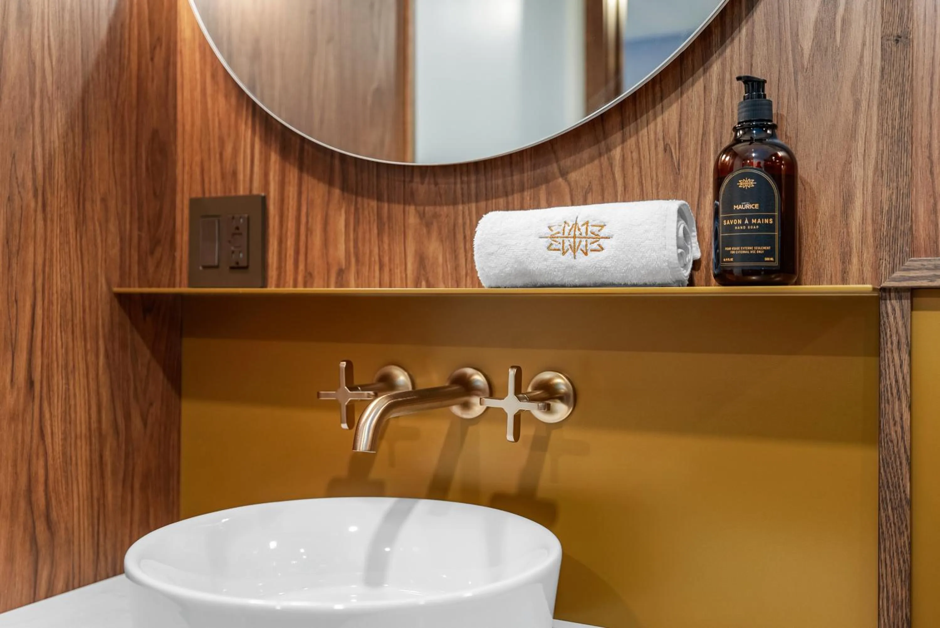 Bathroom in Hôtel Maurice