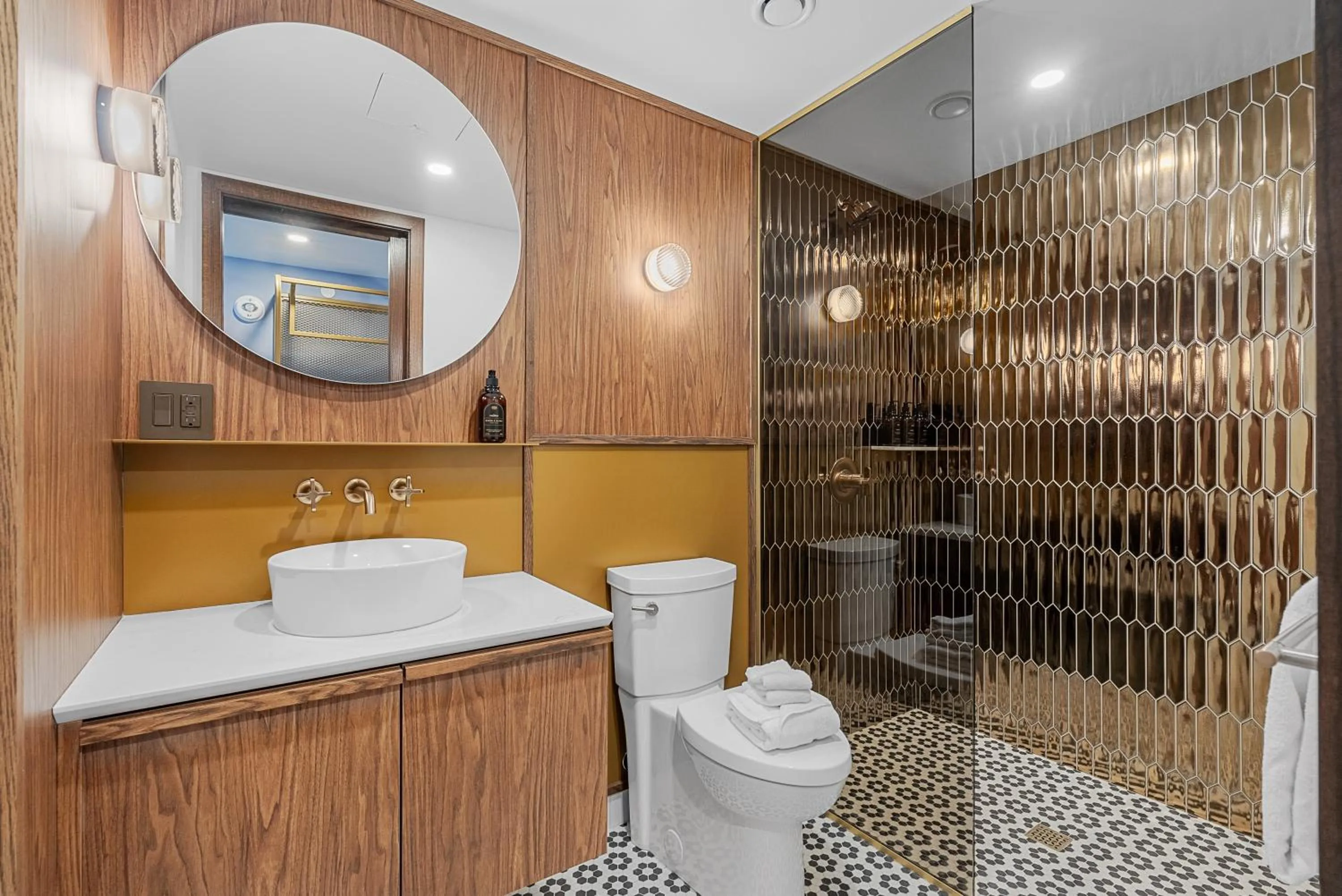 Bathroom in Hôtel Maurice