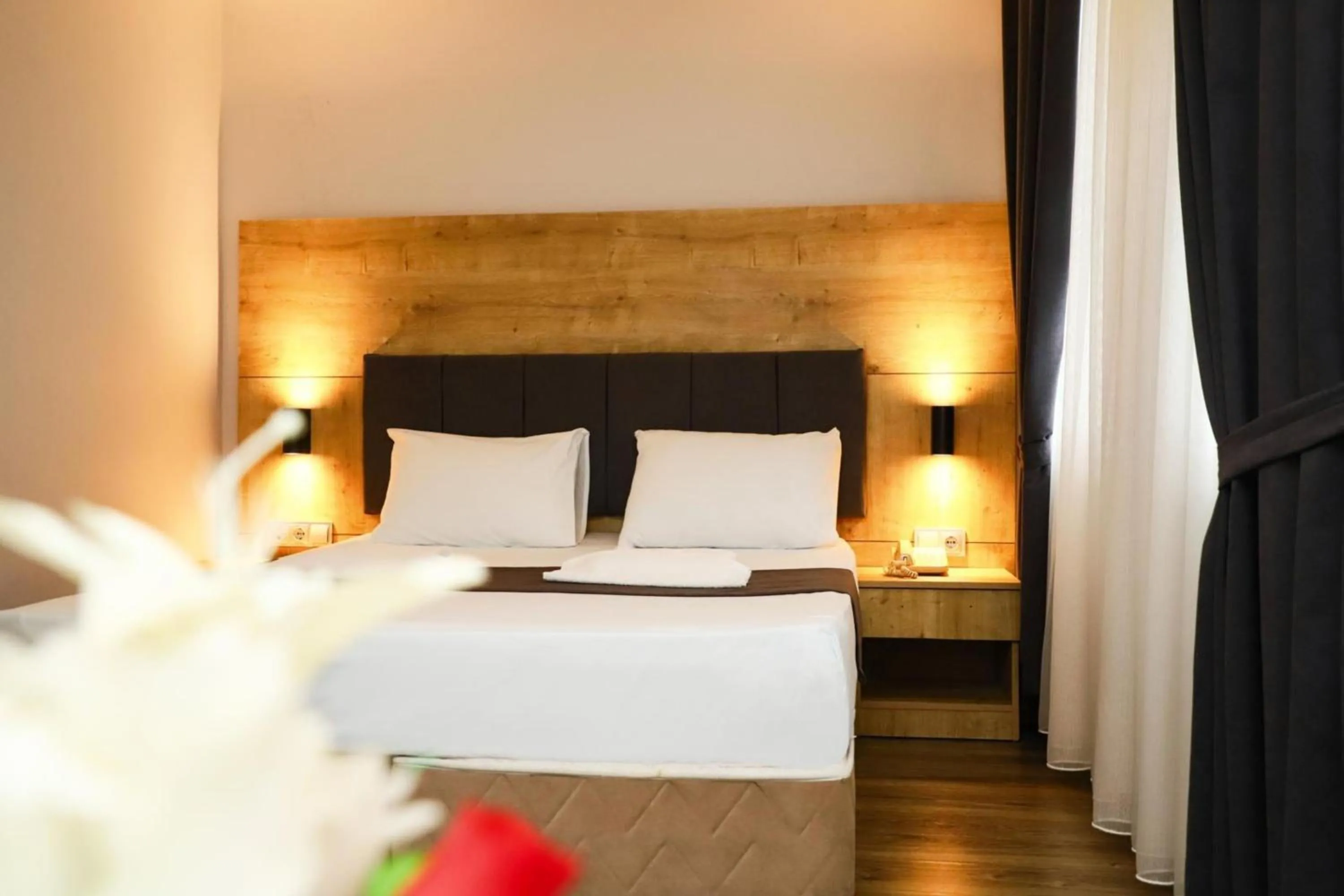 Photo of the whole room, Bed in Yıldız Moonlight Hotel Trabzon