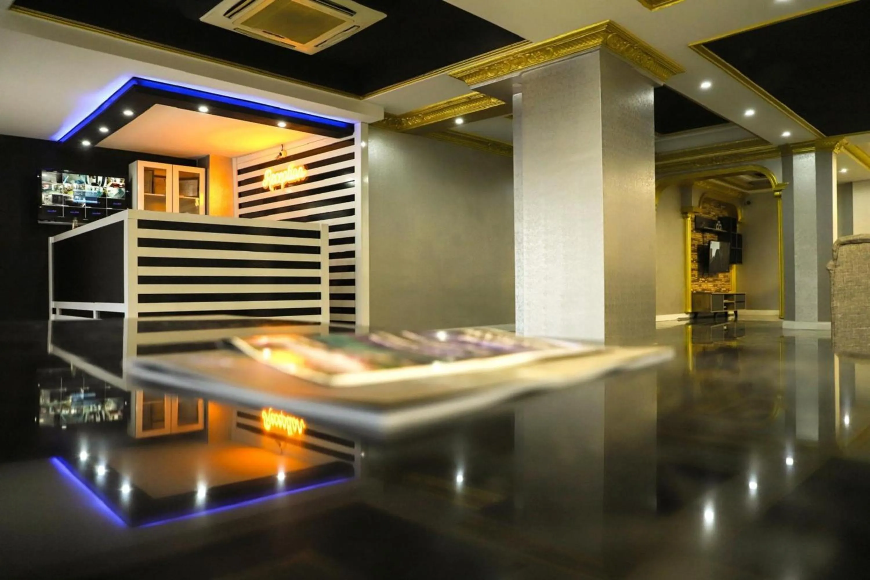 Lobby or reception in Yıldız Moonlight Hotel Trabzon