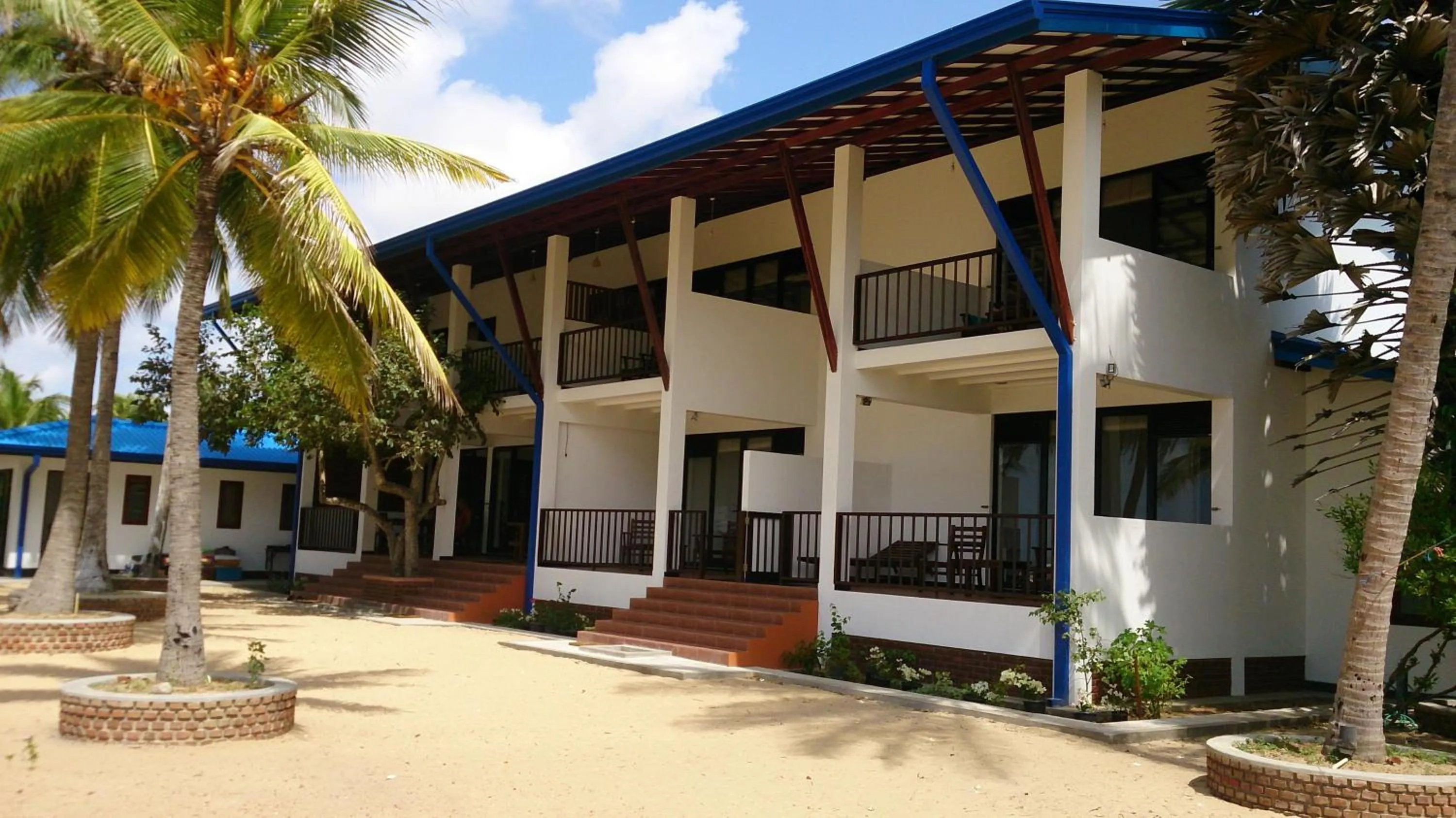 Facade/entrance in Wellé Wadiya Beach Villa
