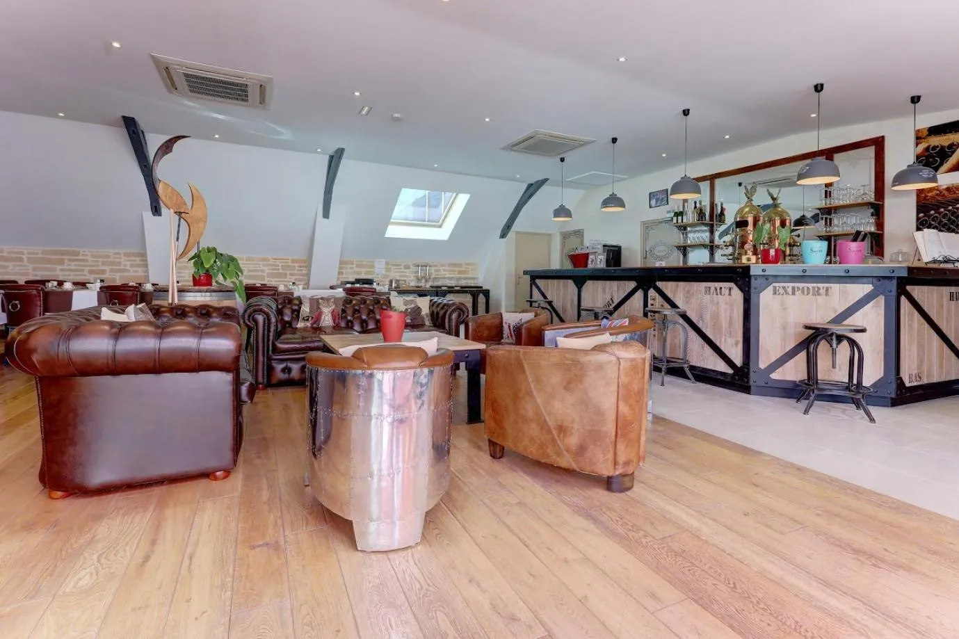 Lounge or bar in Champagne Domaine Sacret - AY