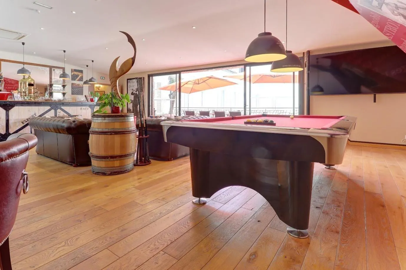 Lounge or bar in Champagne Domaine Sacret - AY