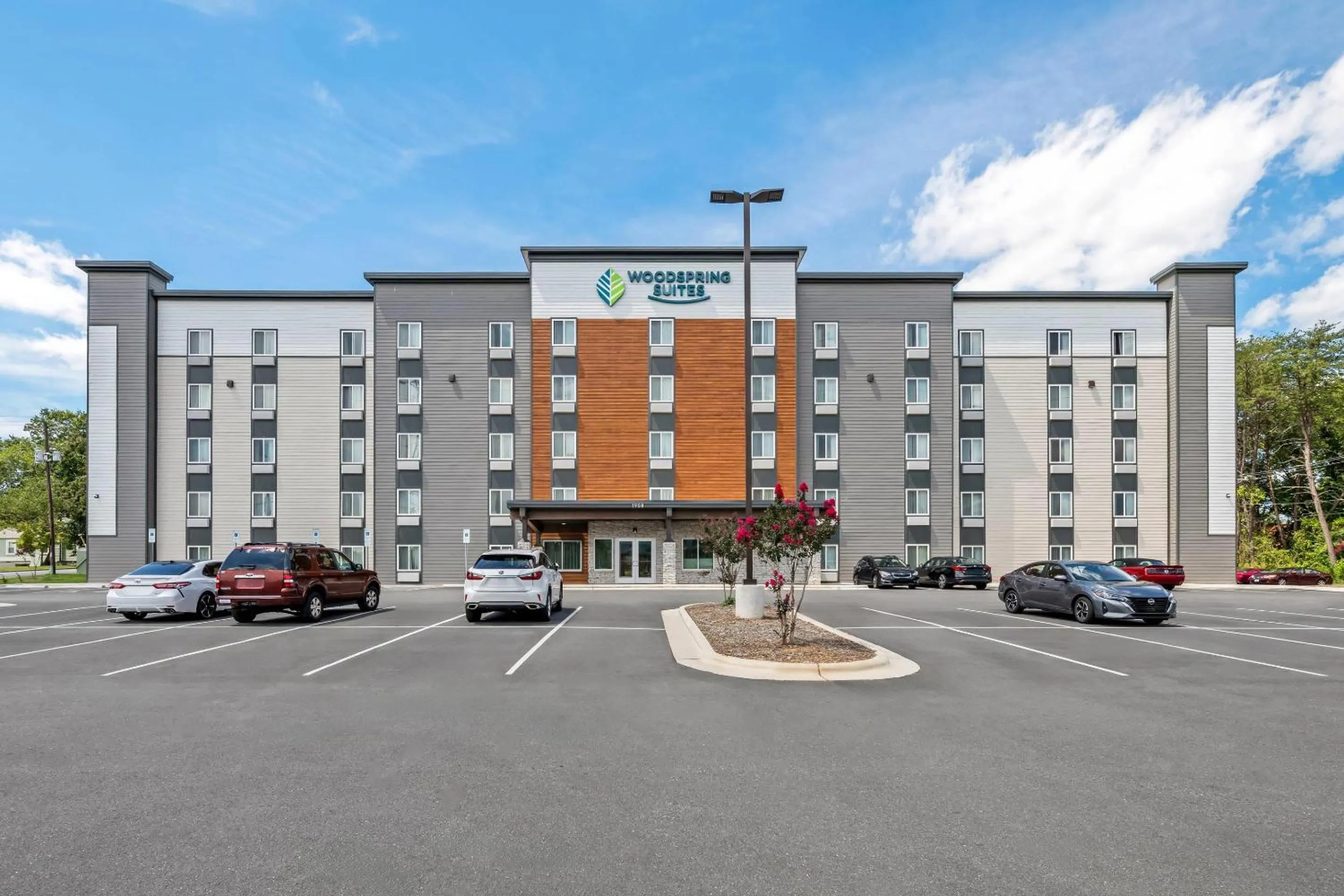 Property building in WoodSpring Suites Winston-Salem near Hanes Mall