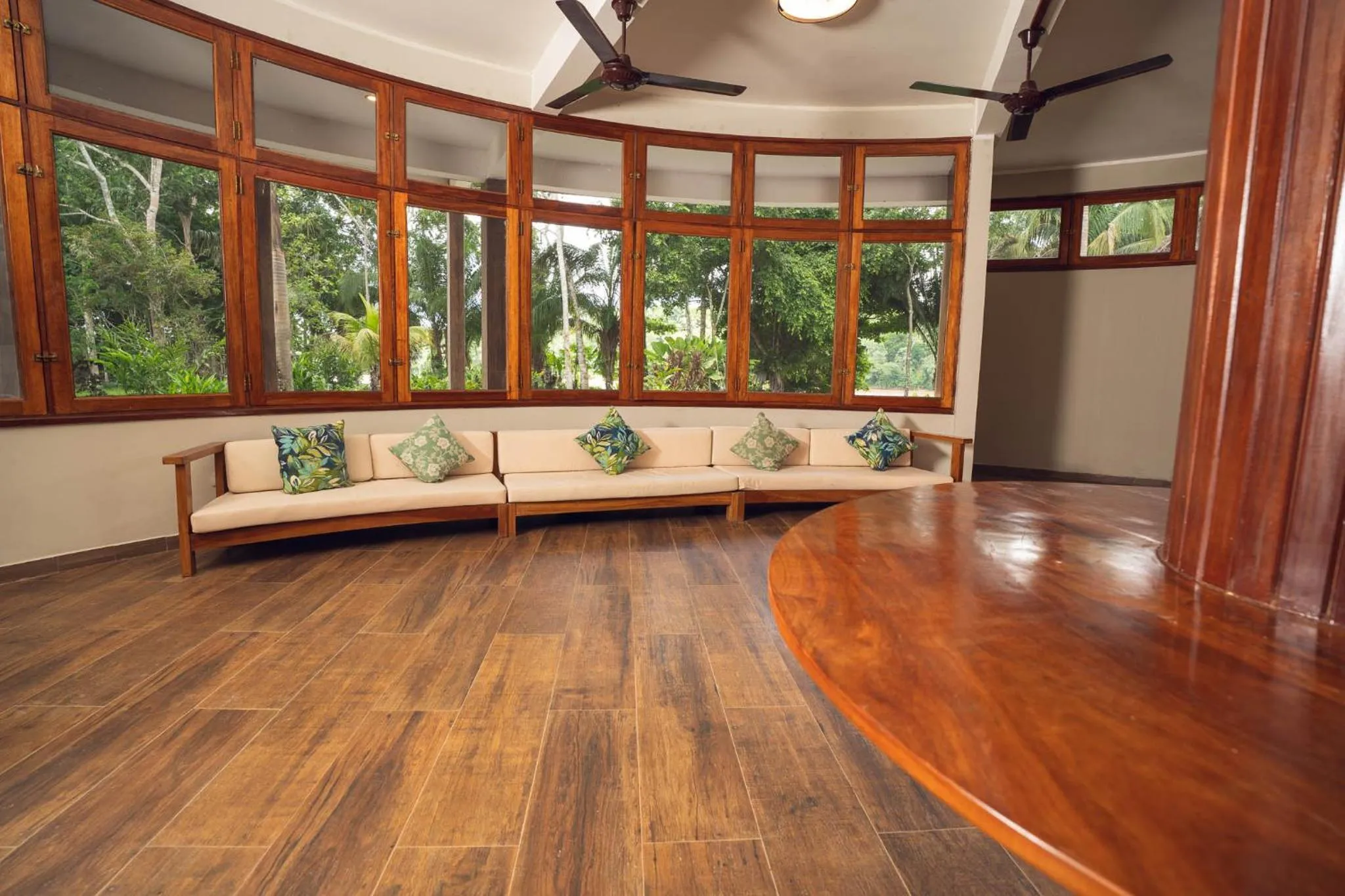 Lobby or reception in IKAM Riverview Amazon Lodge - Asociado Casa Andina